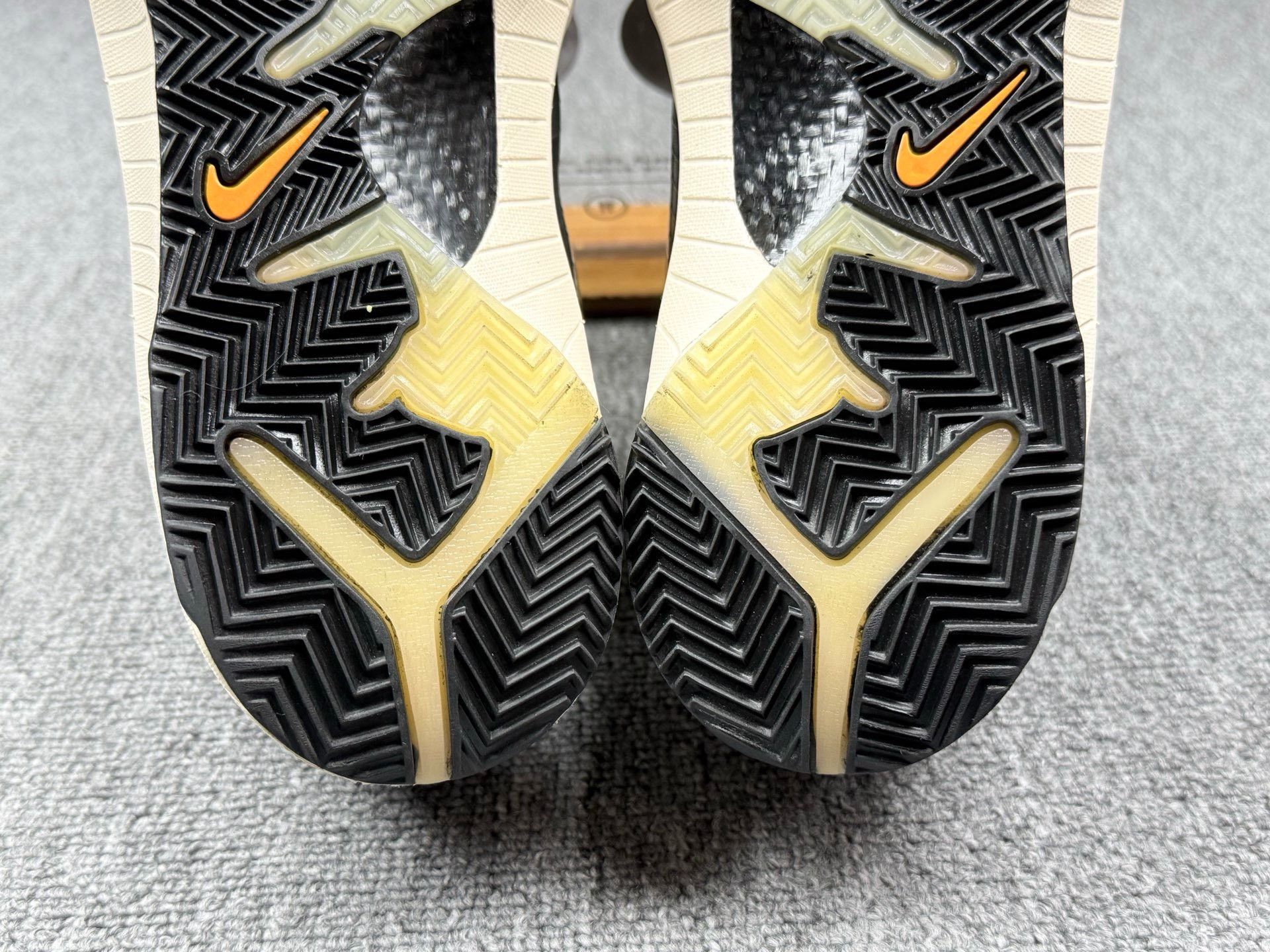 Nike Nike KOBE4 Black Lowtop Sneakers 9 Men Size US 9 / EU 42 - 8 Thumbnail