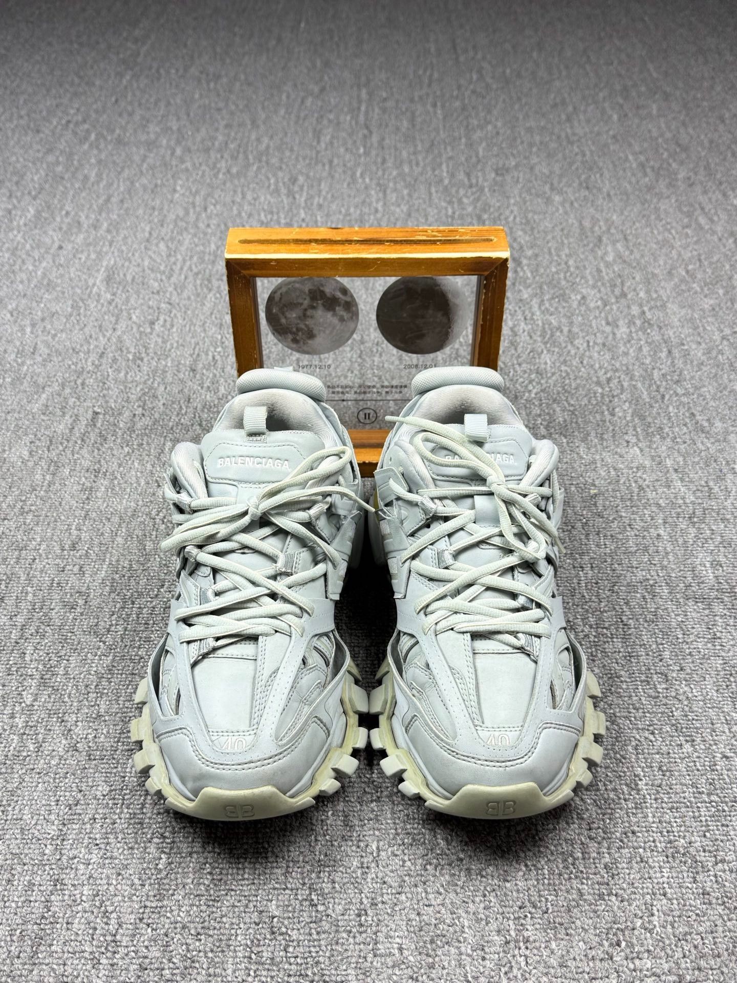 Balenciaga Balenciaga Multi Lowtop Sneakers 7 Men Size US 7 / EU 40 - 4 Thumbnail