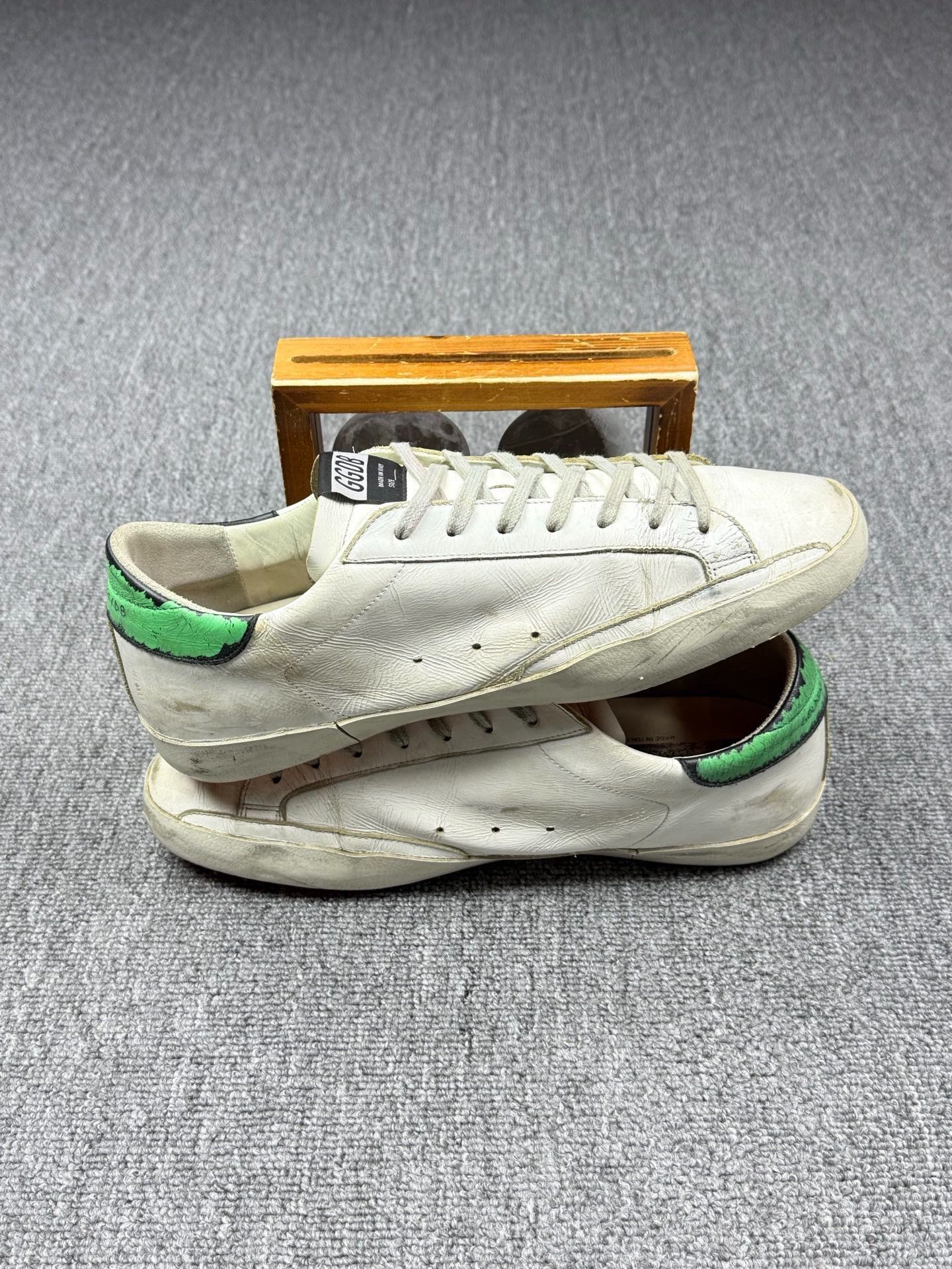 Golden Goose Golden Goose Yellow Lowtop Sneakers 10 Men Size US 10 / EU 43 - 3 Thumbnail