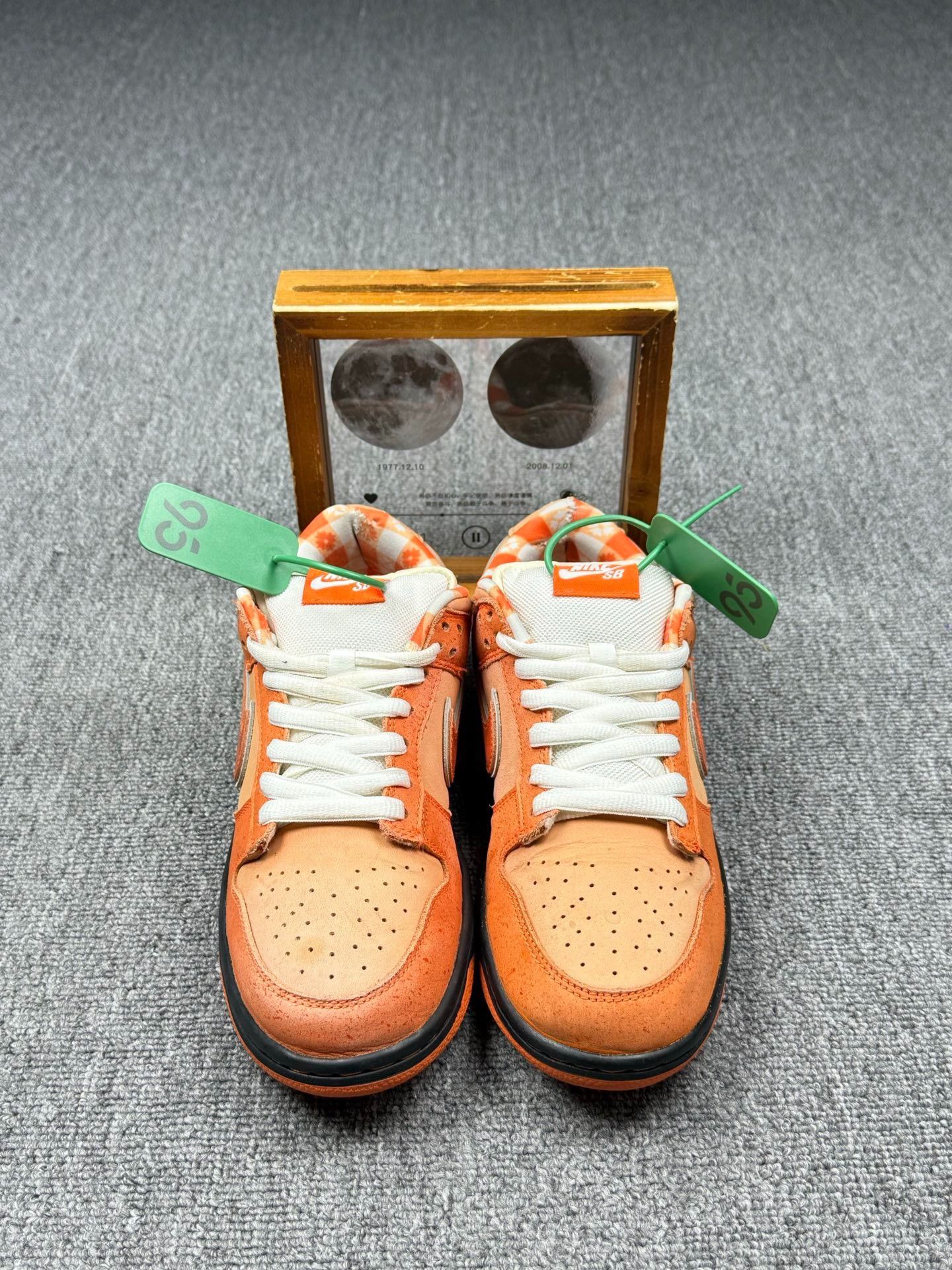 Nike Nike DUNK SB Orange Lowtop Sneakers 7 Men Size US 7 / EU 40 - 4 Thumbnail