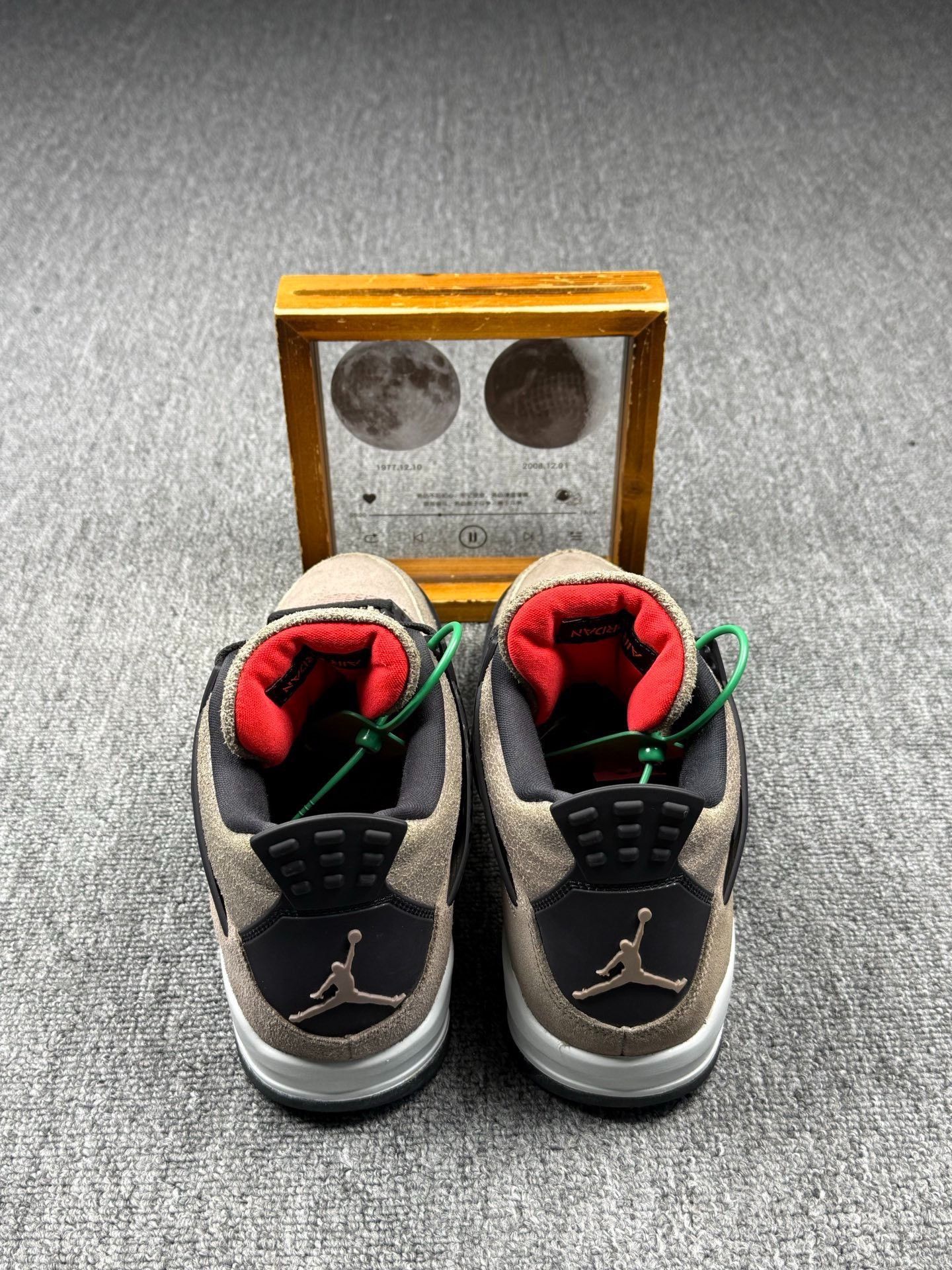 Nike Nike AJ4 Lowtop Sneakers 9 Men Size US 9 / EU 42 - 5 Thumbnail