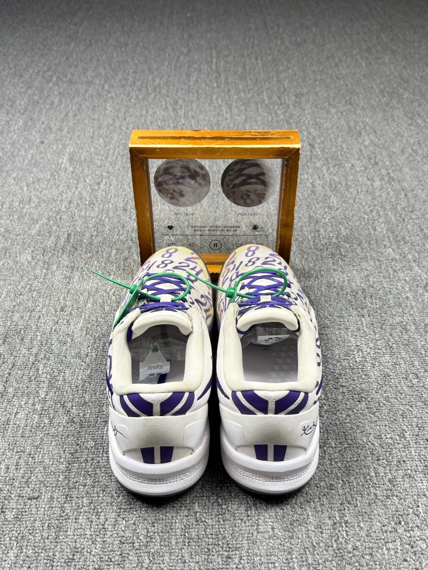 Nike Nike KOBE8 White Lowtop Sneakers 10 Men Size US 10 / EU 43 - 5 Thumbnail
