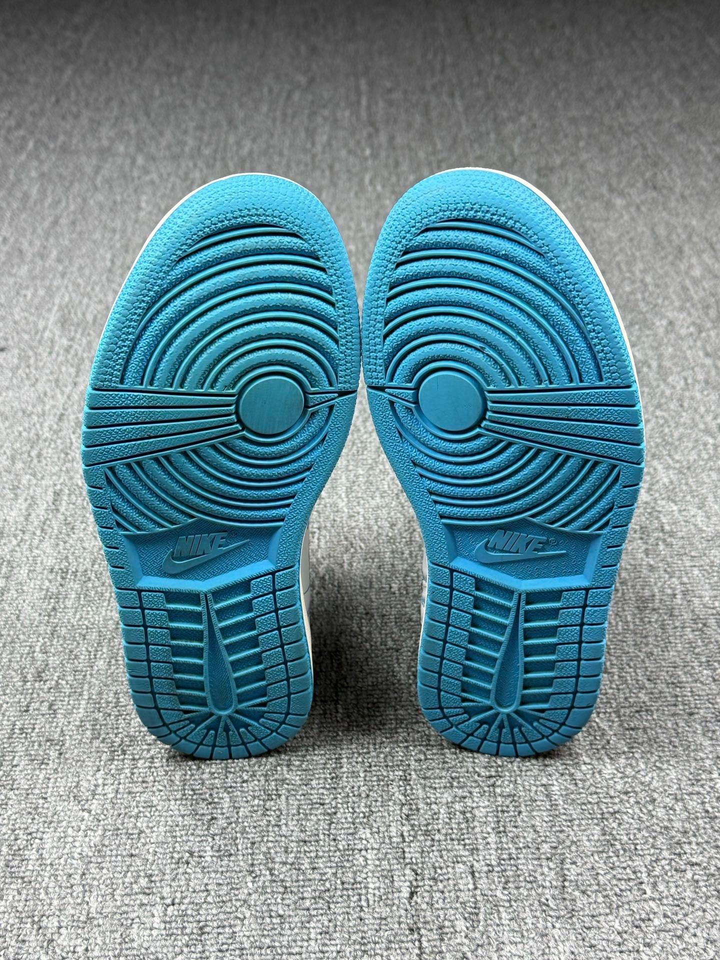 Nike Nike AJ1 Blue Lowtop Sneakers 7 Men Size US 7 / EU 40 - 6 Thumbnail