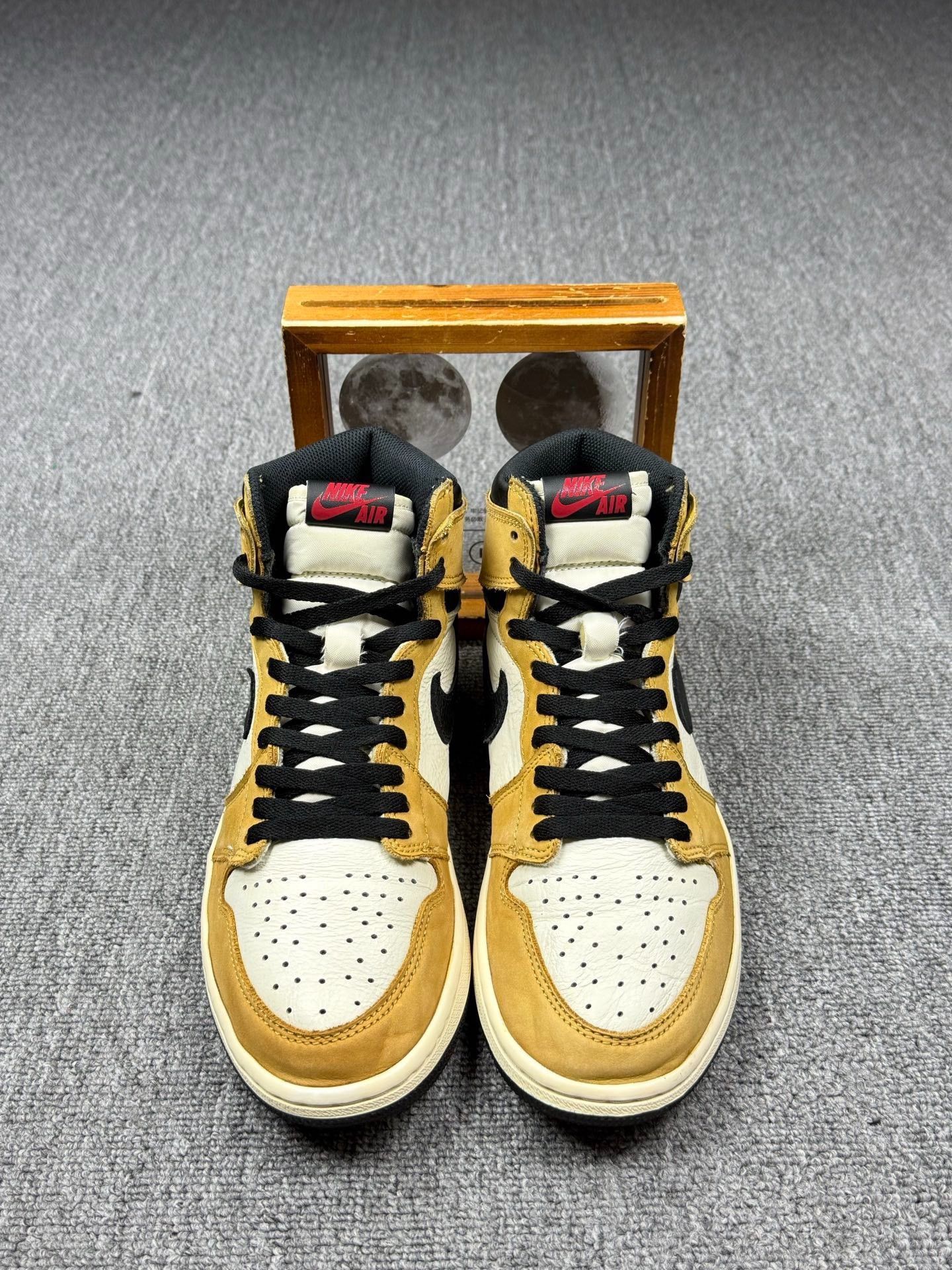 Nike Nike AJ1 Lowtop Sneakers 9 Men Size US 9 / EU 42 - 4 Thumbnail