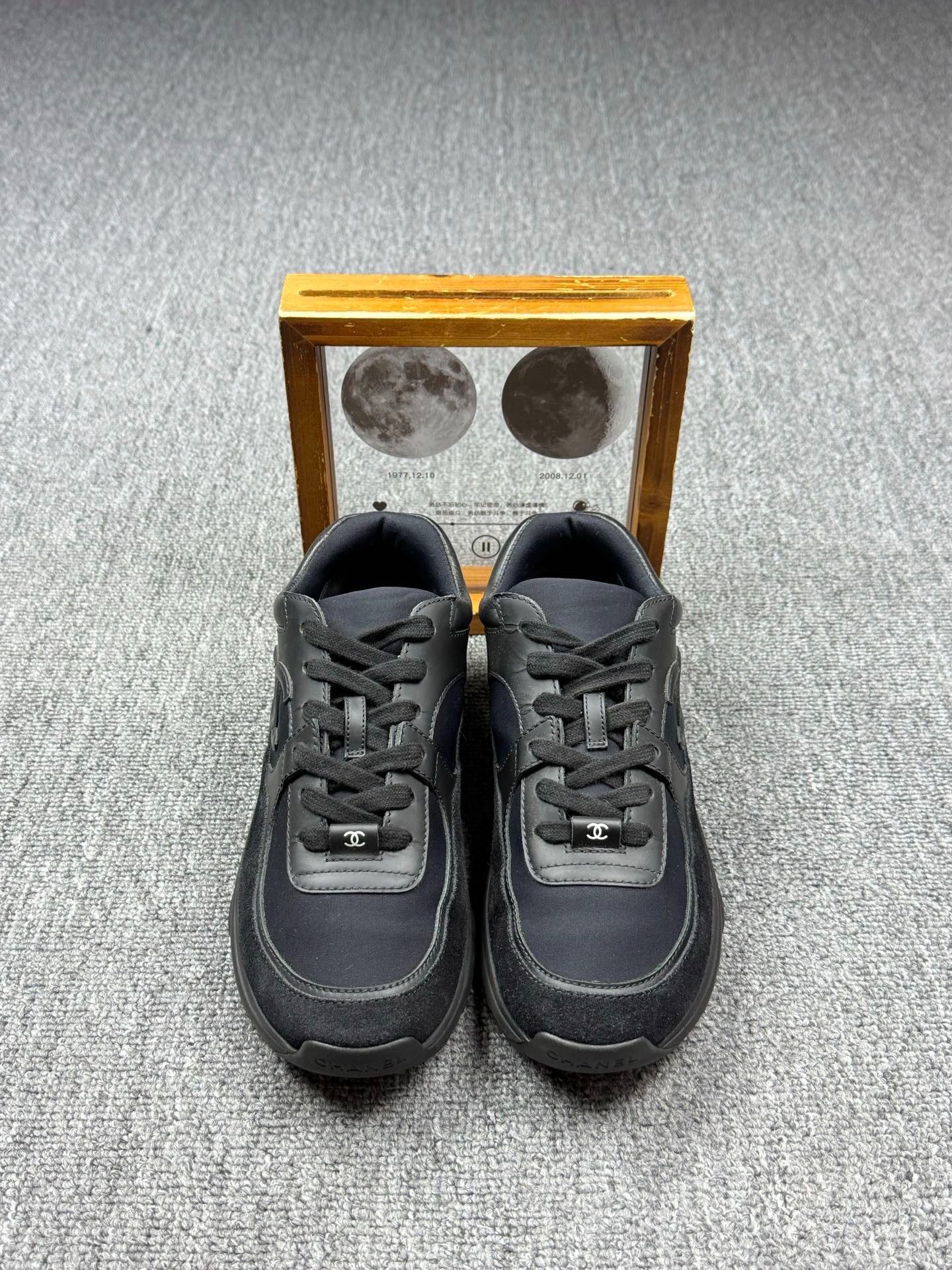 Chanel Chanel Casual Black Lowtop Sneakers it_37 Women Size US 7 / IT 37 - 4 Thumbnail