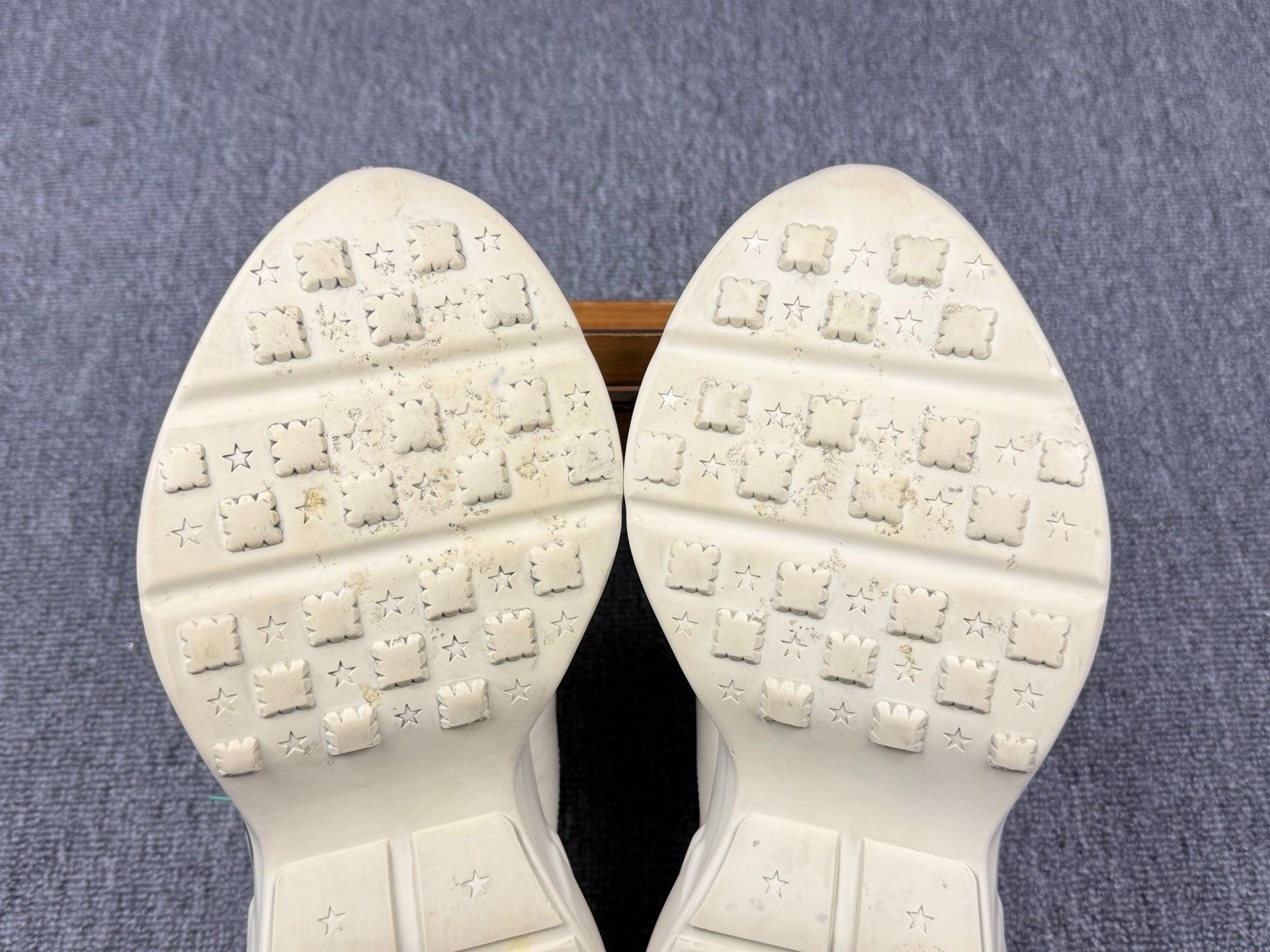 Gucci Gucci Lowtop Sneakers 7 Men Size US 7 / EU 40 - 7 Thumbnail