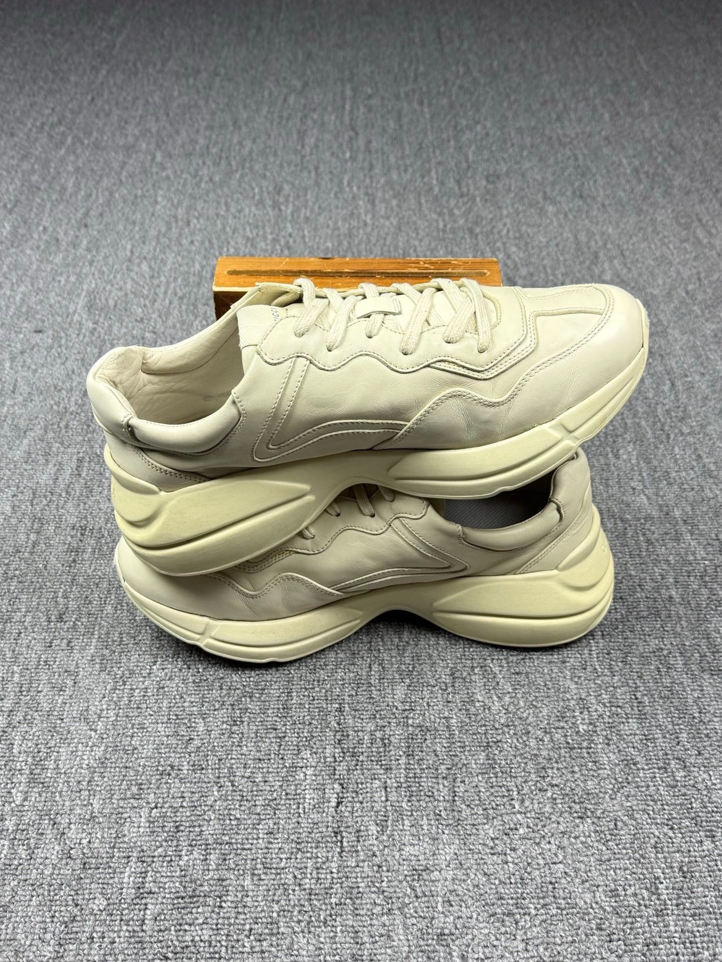 Gucci Gucci Lowtop Sneakers 9 Men Size US 9 / EU 42 - 3 Thumbnail