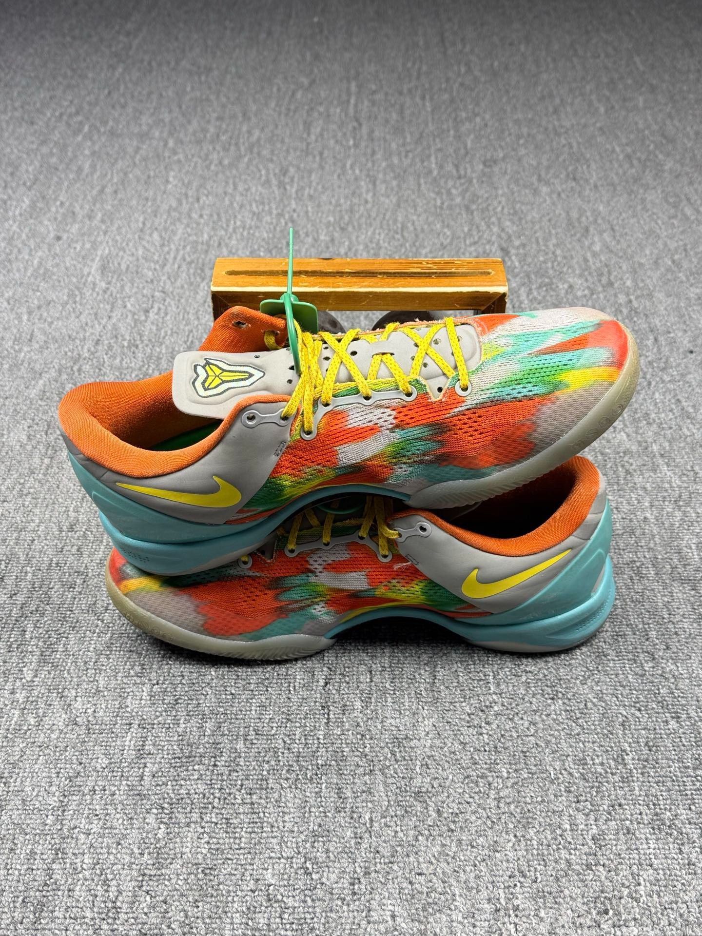 Nike Nike KOBE8 Blue Lowtop Sneakers 12 Men Size US 12 / EU 45 - 2 Thumbnail