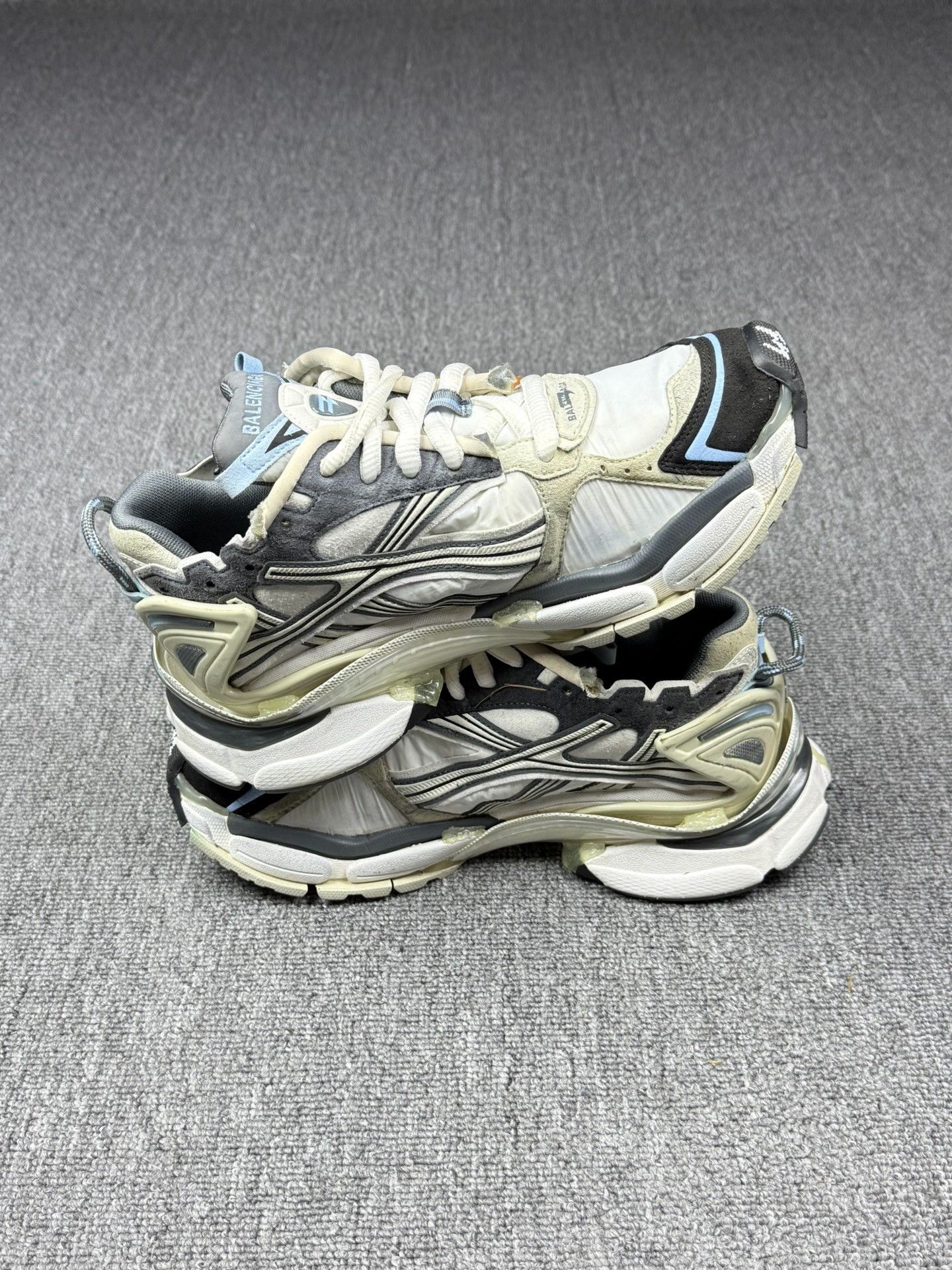 Balenciaga Balenciaga Running Blue Lowtop Sneakers 8 Men Size US 8 / EU 41 - 3 Thumbnail