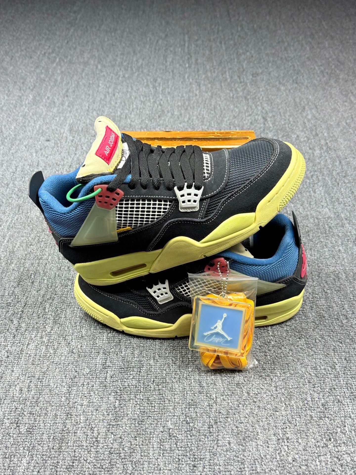 Nike Nike AJ4 Blue Lowtop Sneakers 9 Men Size US 9 / EU 42 - 2 Thumbnail