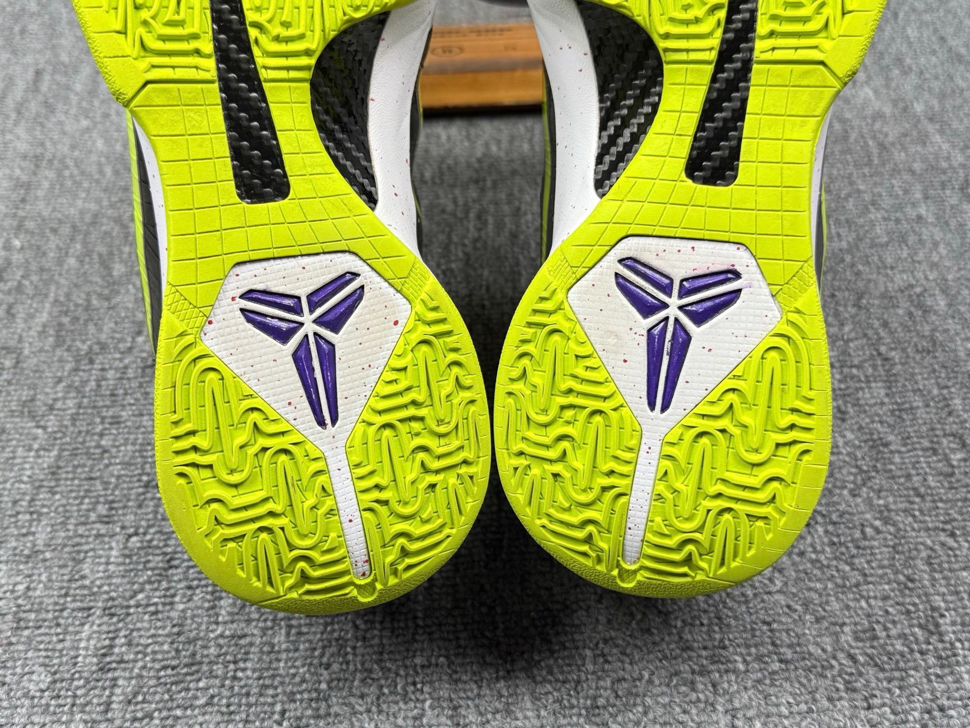 Nike Nike KOBE5 Lowtop Sneakers 9 Men Size US 9 / EU 42 - 8 Thumbnail