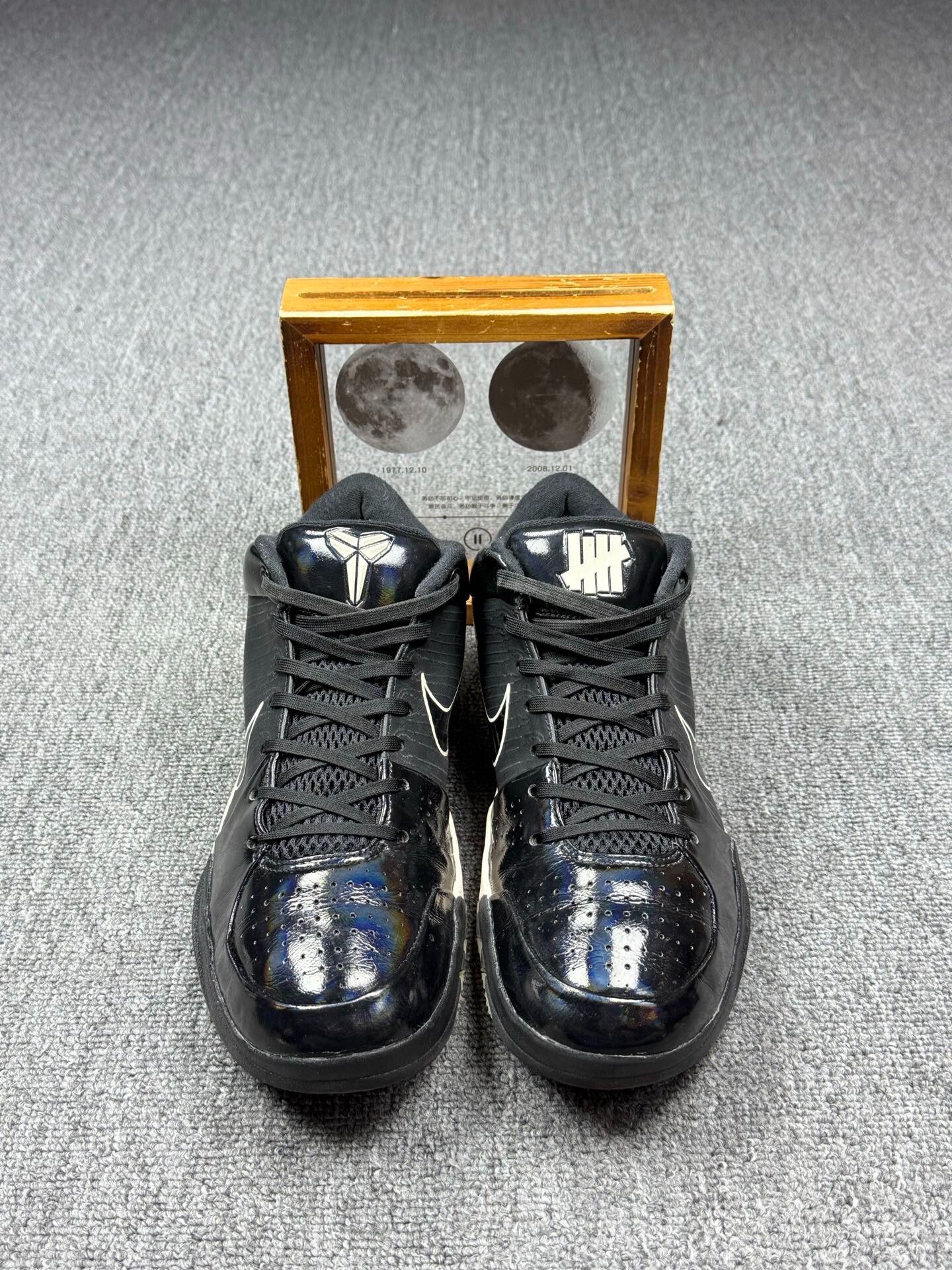 Nike Nike KOBE4 Black Lowtop Sneakers 9 Men Size US 9 / EU 42 - 4 Thumbnail