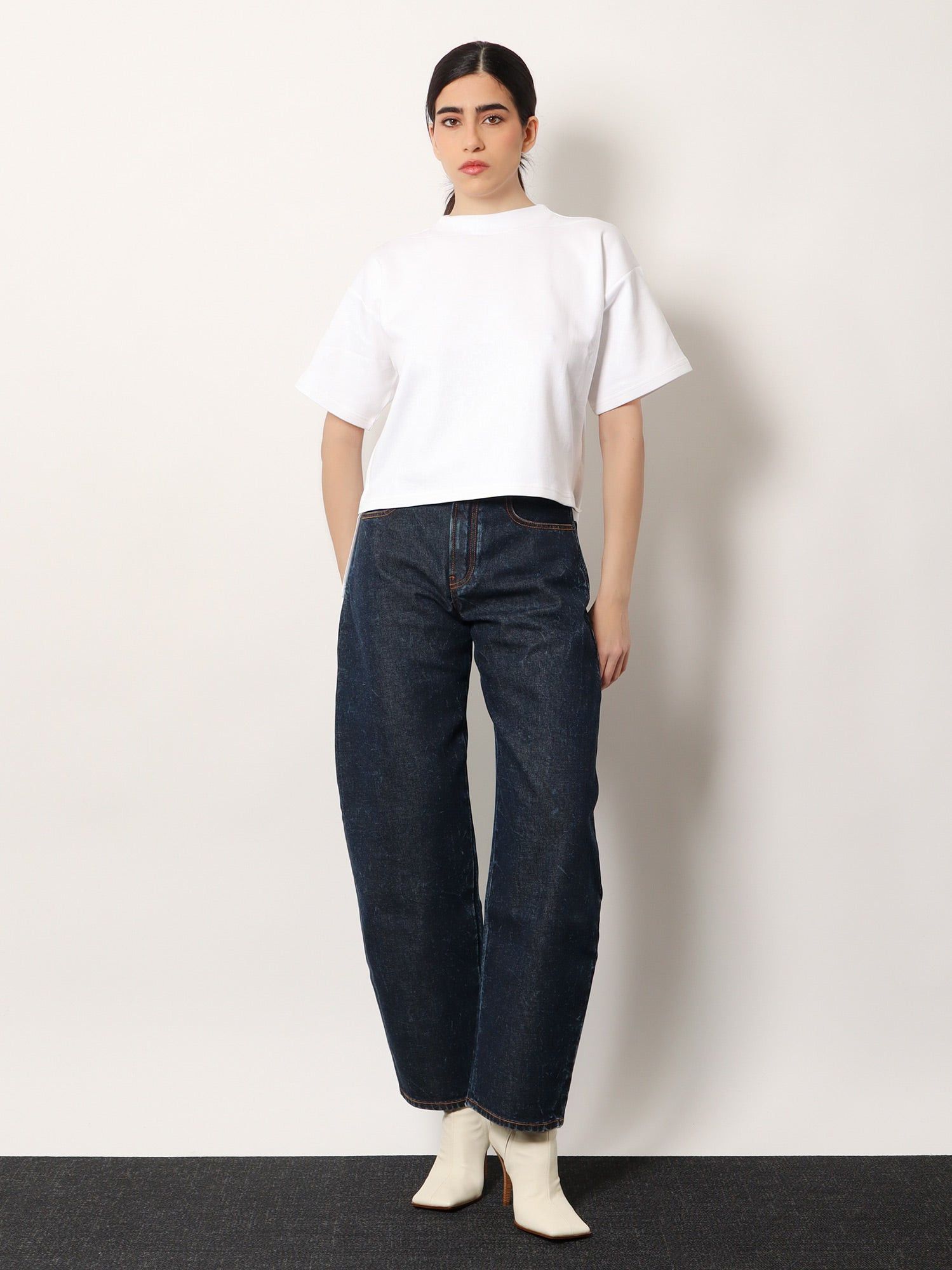 Alaia Boxy Cotton Blend T-Shirt Size M / US 6-8 / IT 42-44 - 4 Thumbnail