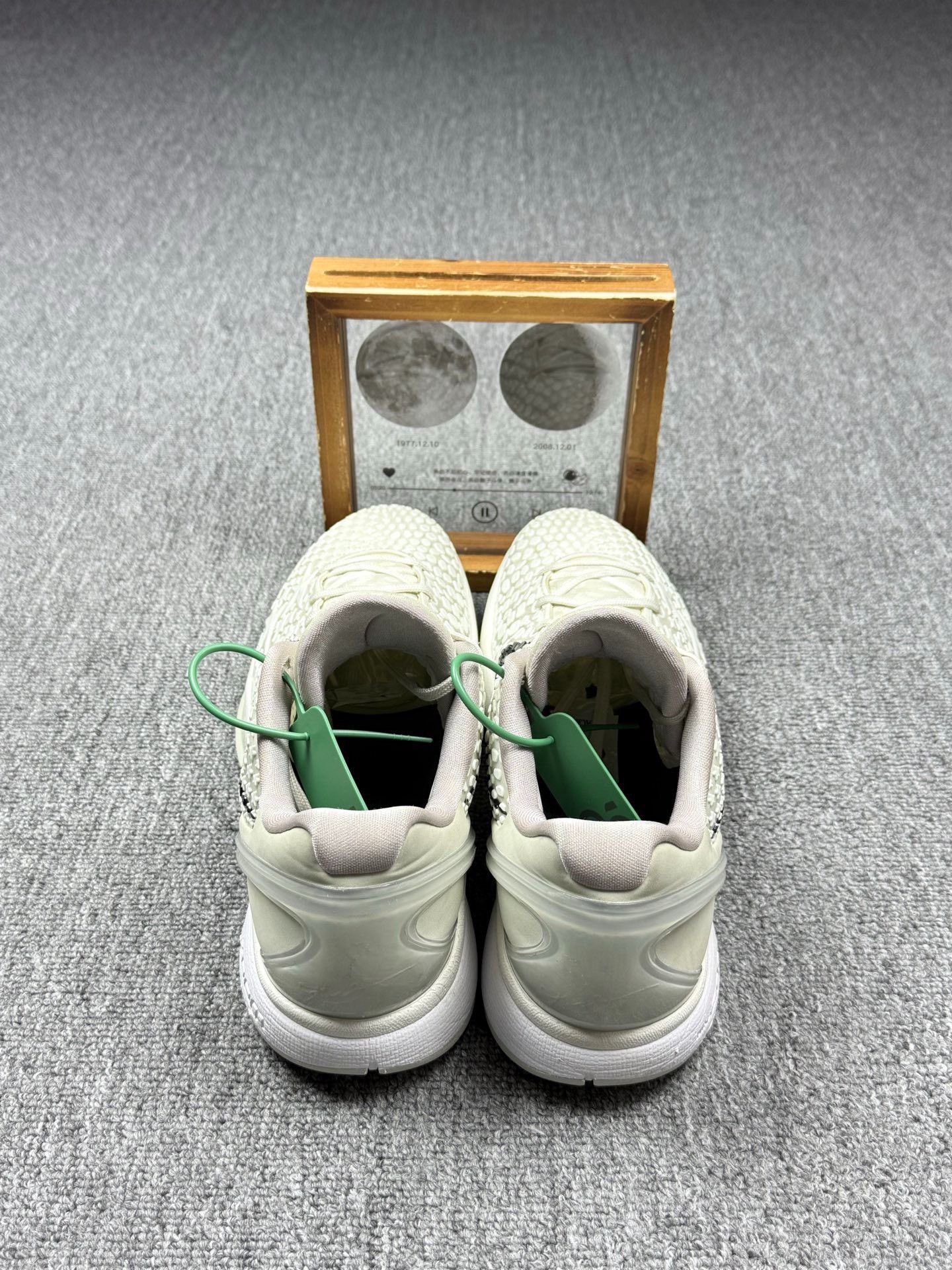 Nike Nike KOBE6 White Lowtop Sneakers 13 Men Size US 13 / EU 46 - 5 Thumbnail