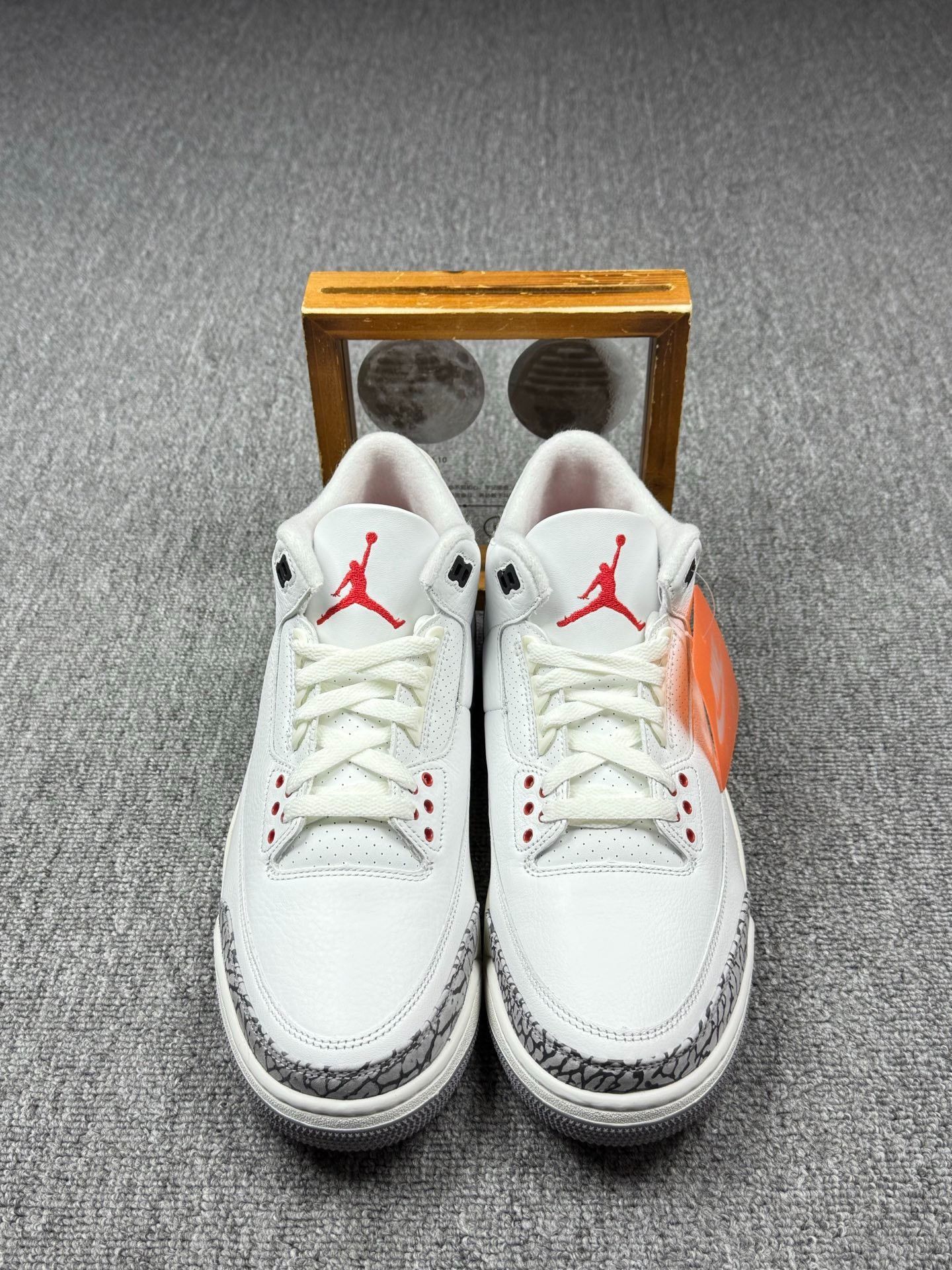 Nike Nike AJ3 White Lowtop Sneakers 11 Men Size US 11 / EU 44 - 4 Thumbnail
