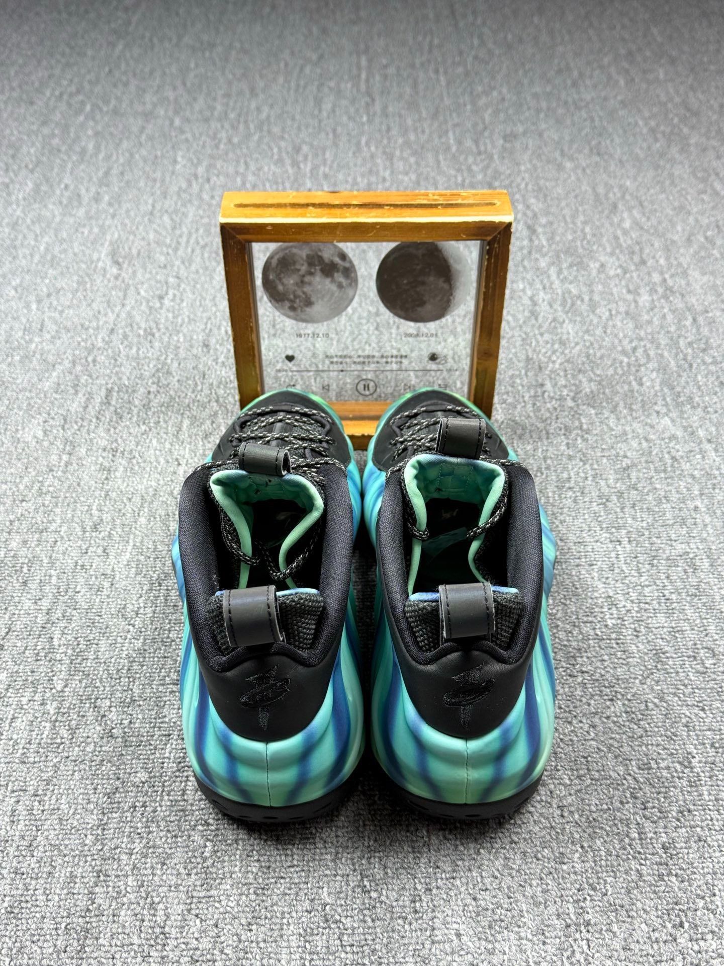 Nike Nike Green Lowtop Sneakers 11 Men Size US 11 / EU 44 - 5 Thumbnail