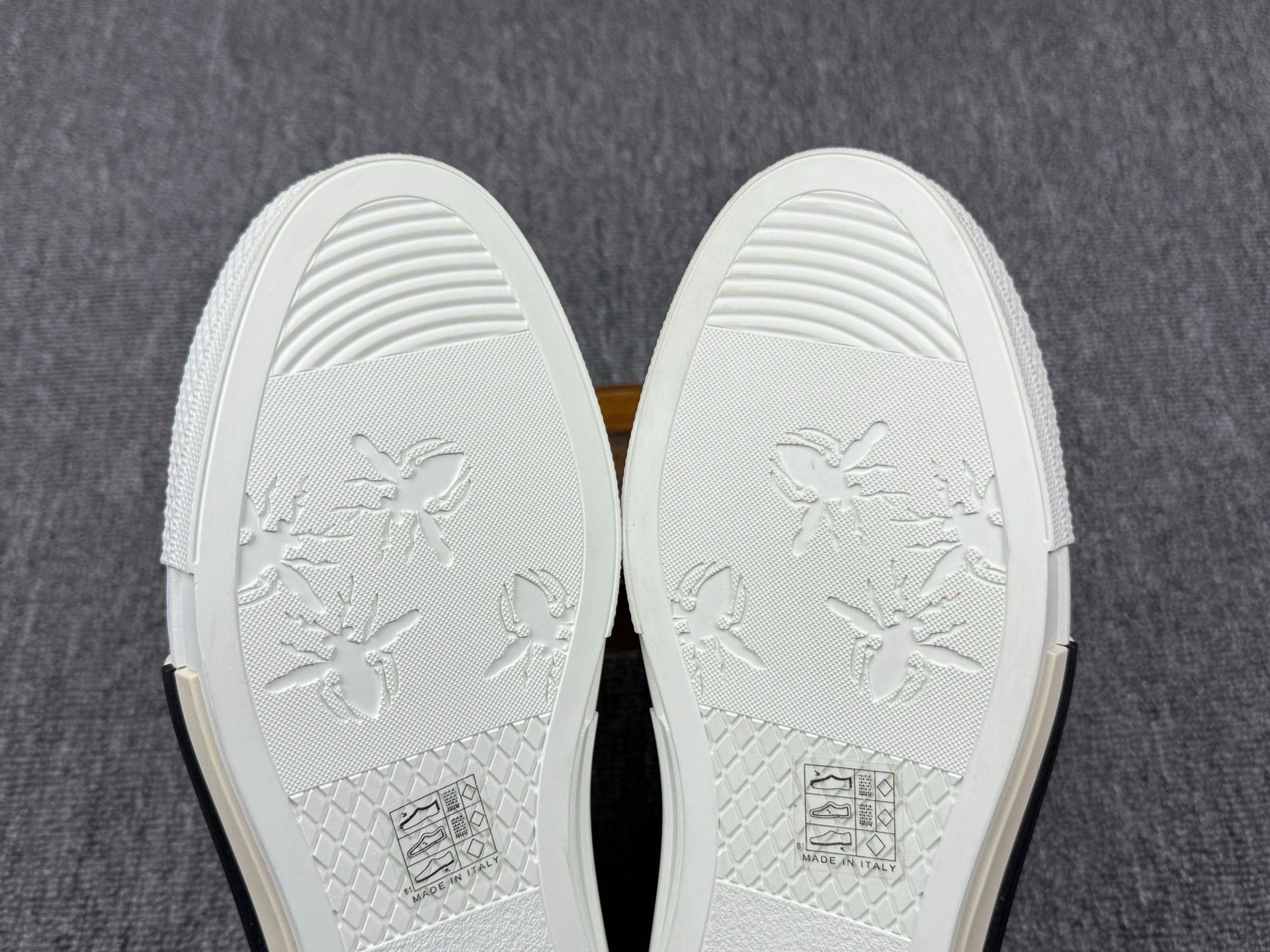 Dior Dior White Hitop Sneakers it_40-5 Women Size US 10.5 / IT 40.5 - 7 Thumbnail