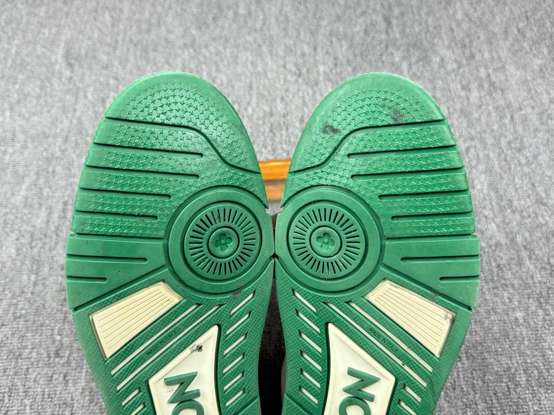 Louis Vuitton Louis Vuitton Training Green Lowtop Sneakers 9 Men Size US 9 / EU 42 - 7 Thumbnail