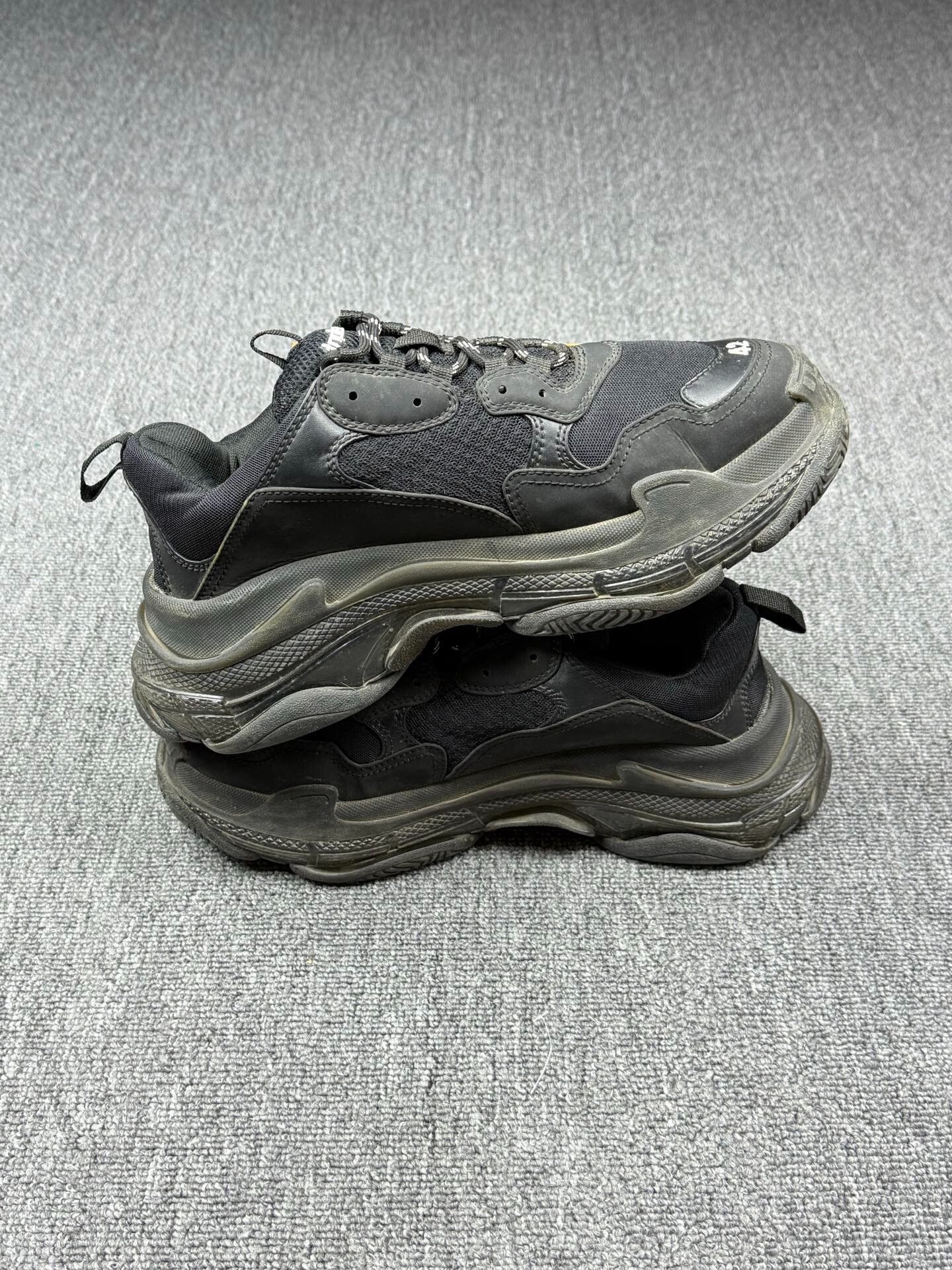 Balenciaga Balenciaga Black Lowtop Sneakers 10 Men Size US 10 / EU 43 - 3 Thumbnail