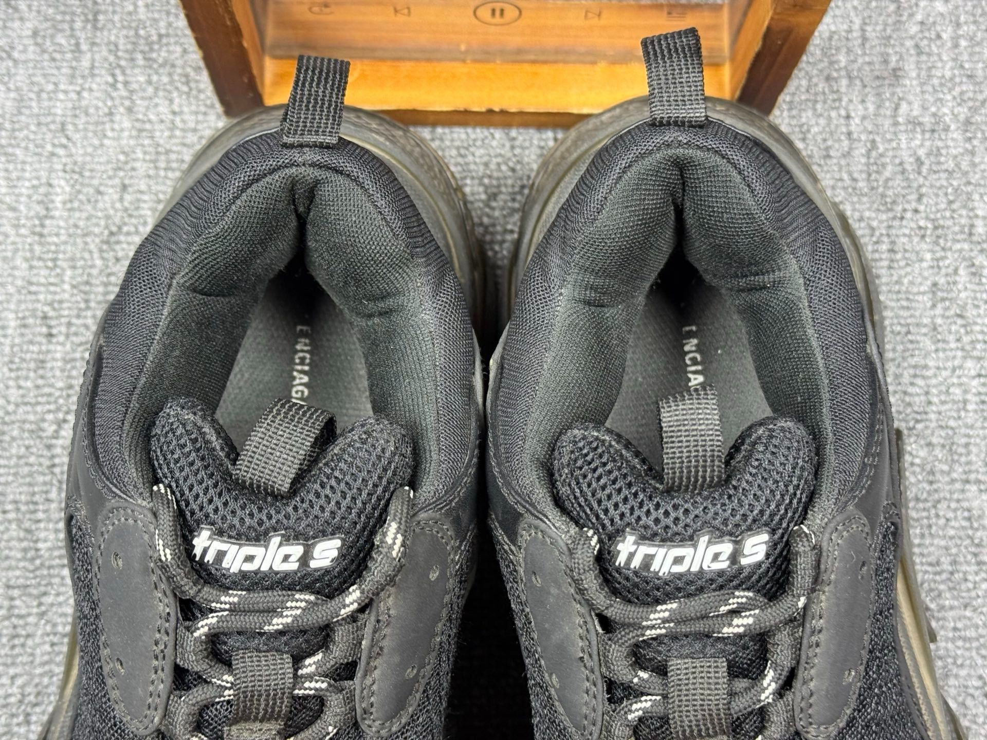 Balenciaga Balenciaga Black Lowtop Sneakers 10 Men Size US 10 / EU 43 - 9 Thumbnail