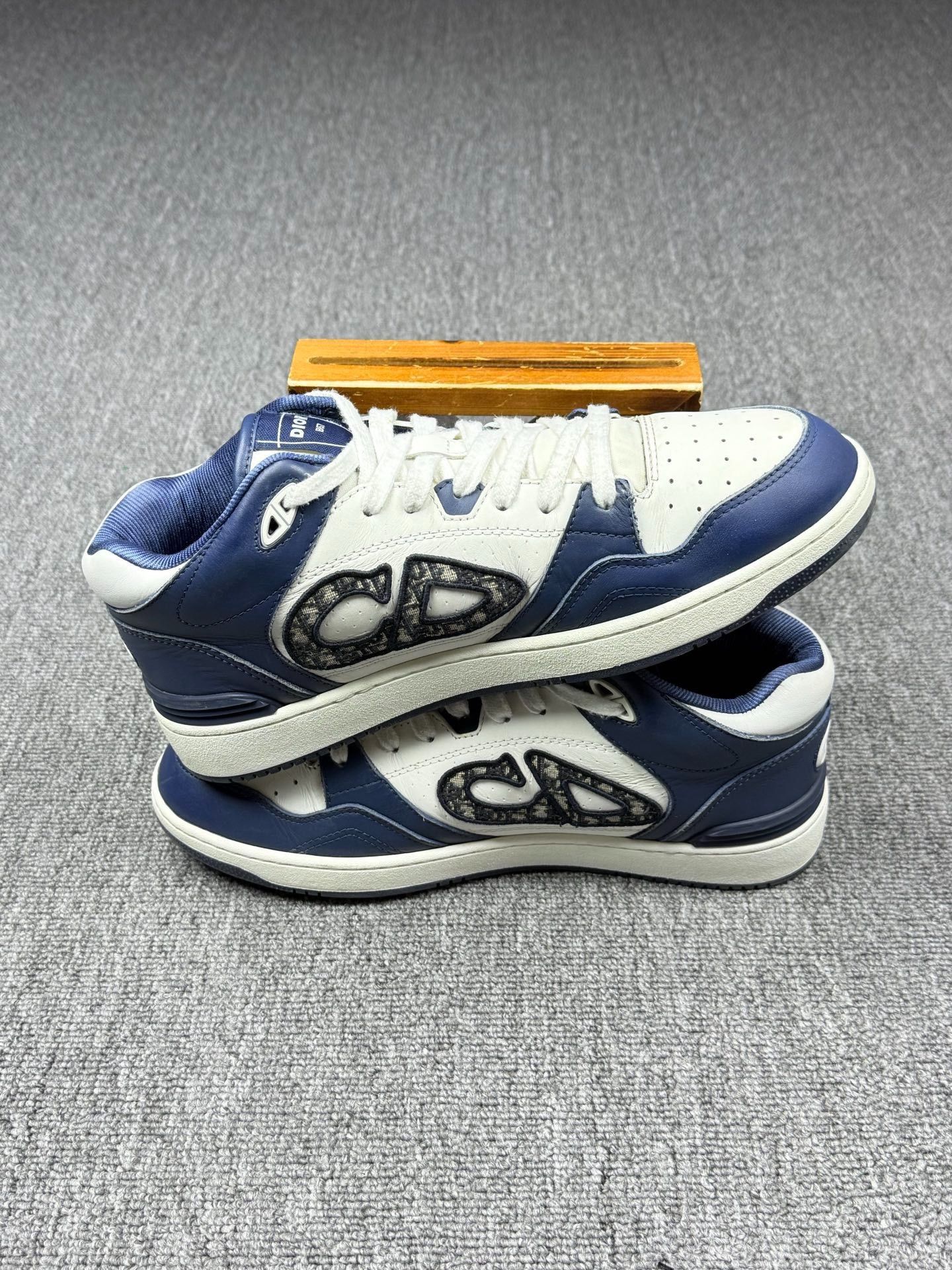 Dior Dior Printed Blue Lowtop Sneakers 10 Men Size US 10 / EU 43 - 3 Thumbnail