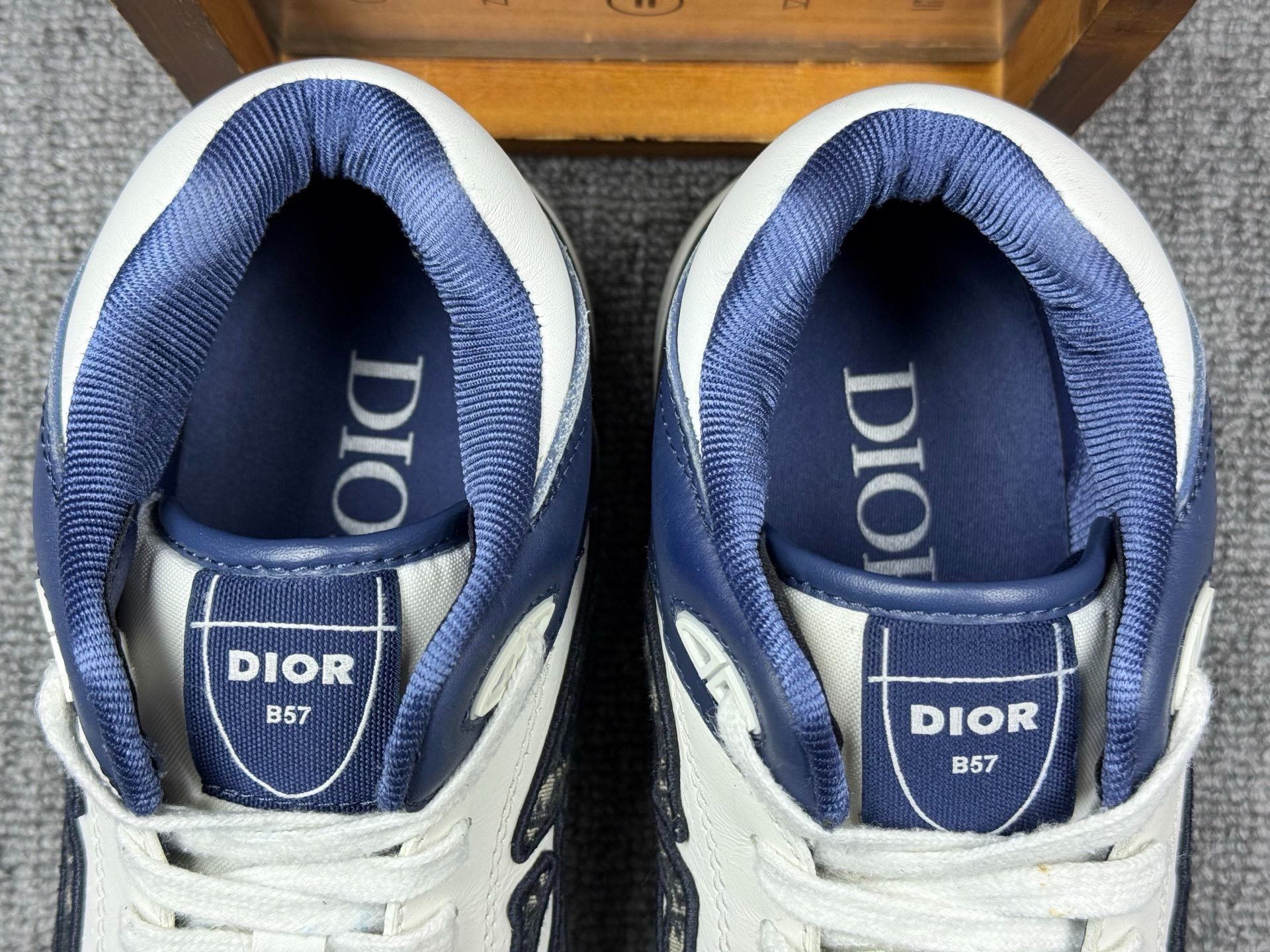 Dior Dior Printed Blue Lowtop Sneakers 10 Men Size US 10 / EU 43 - 9 Thumbnail