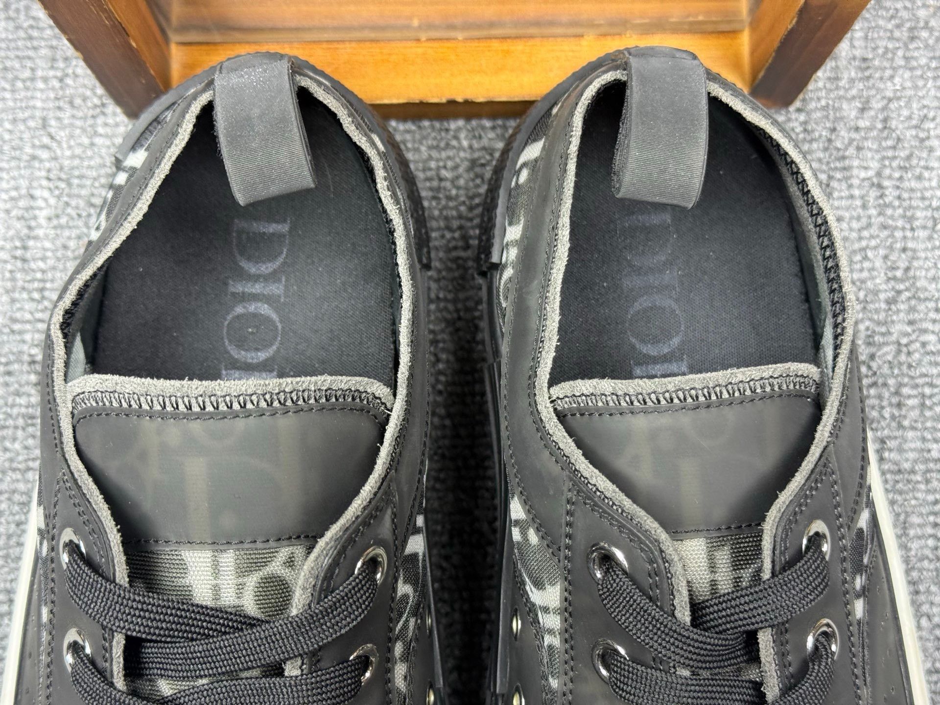Dior Dior Black Lowtop Sneakers 8 Men Size US 8 / EU 41 - 9 Thumbnail