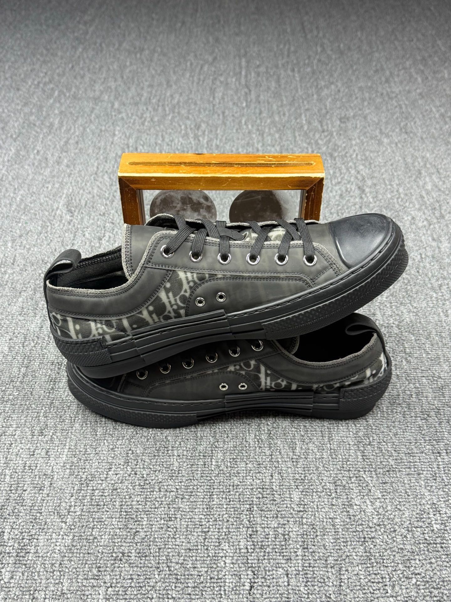 Dior Dior Black Lowtop Sneakers 8 Men Size US 8 / EU 41 - 3 Thumbnail