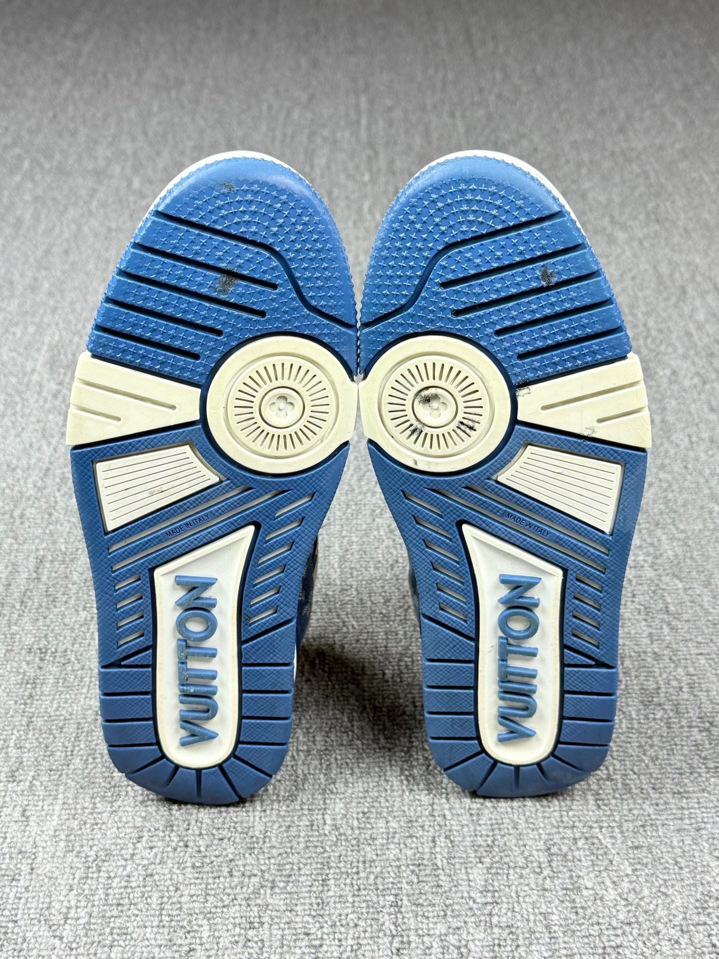 Louis Vuitton Louis Vuitton Training Blue Lowtop Sneakers 8 Men Size US 8 / EU 41 - 6 Thumbnail
