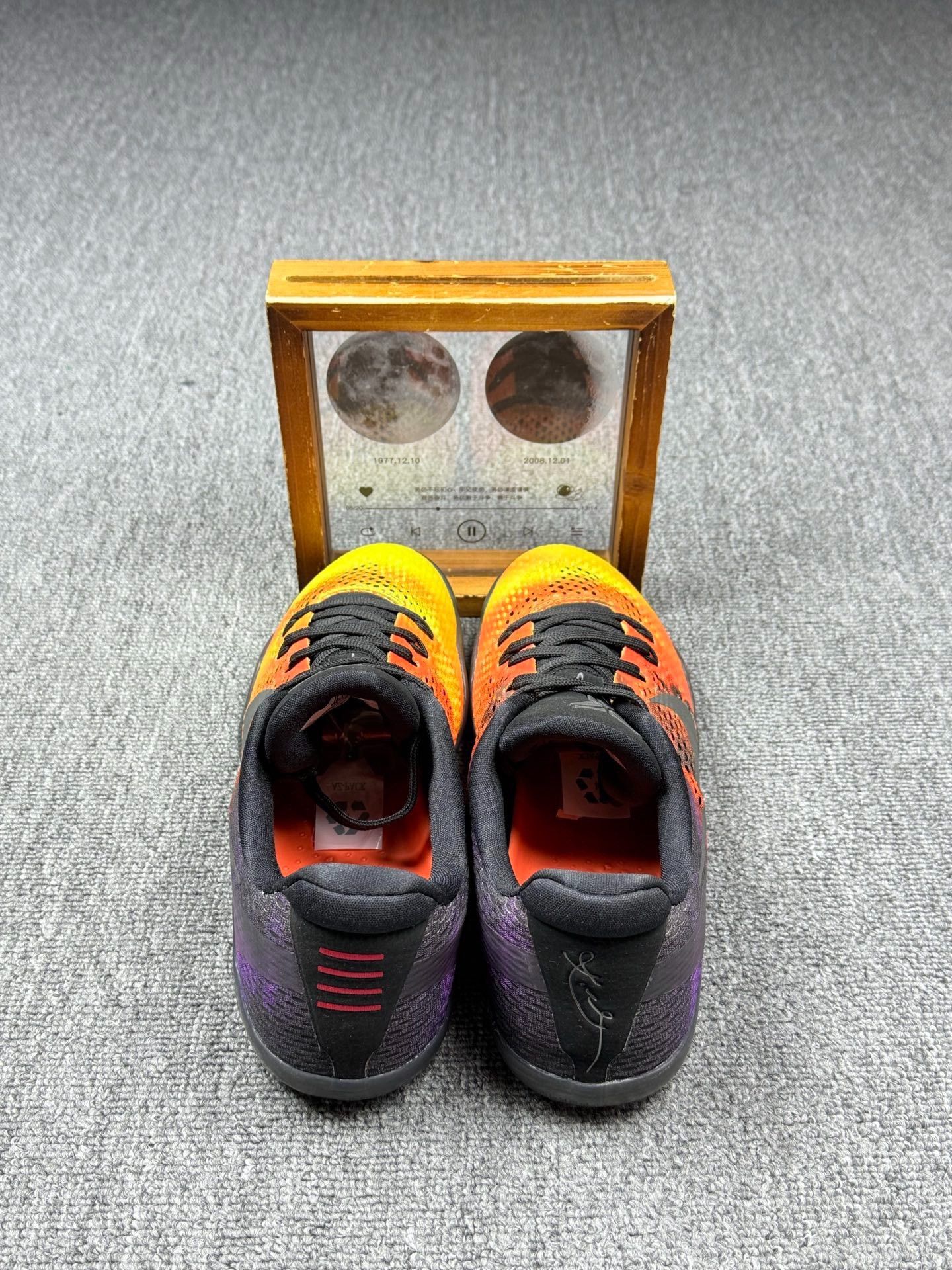 Nike Nike KOBE11 Yellow Lowtop Sneakers 9 Men Size US 9 / EU 42 - 5 Thumbnail