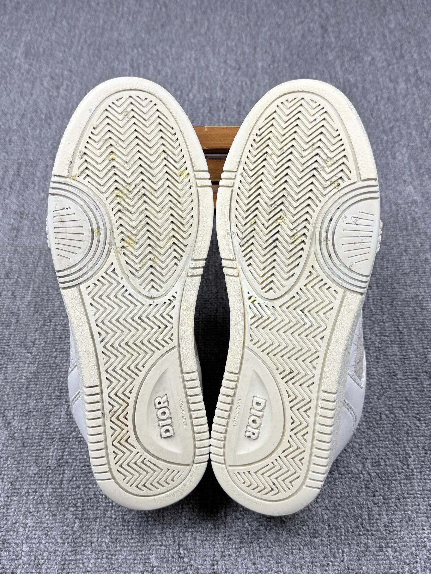 Dior Dior White Lowtop Sneakers 8 Men Size US 8 / EU 41 - 6 Thumbnail
