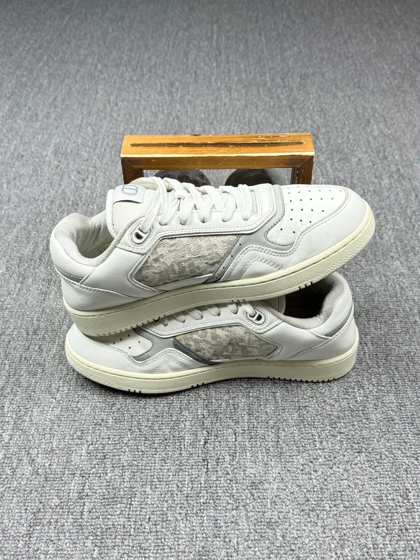 Dior Dior White Lowtop Sneakers 8 Men Size US 8 / EU 41 - 3 Thumbnail