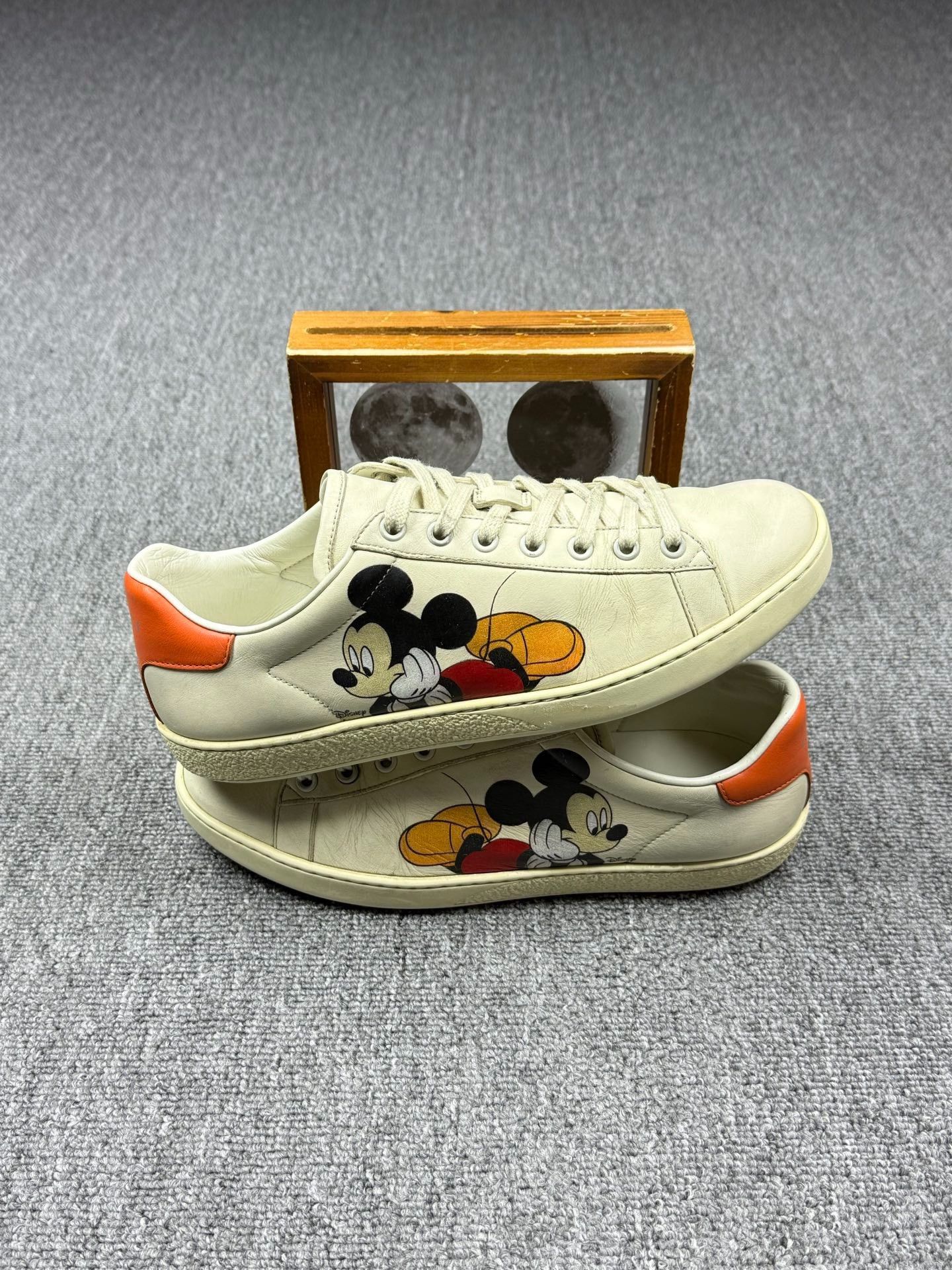 Gucci Gucci Printed Beige Lowtop Sneakers 5.5 Men Size US 5.5 / EU 38 - 2 Thumbnail