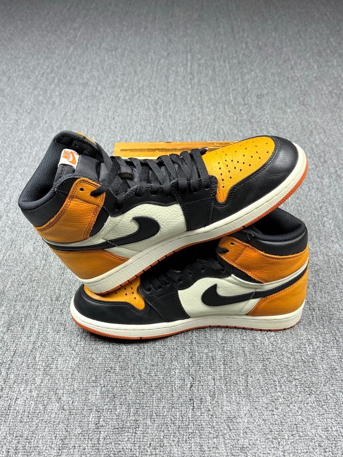 Nike Nike AJ1 Black Lowtop Sneakers 11 Men Size US 11 / EU 44 - 3 Thumbnail
