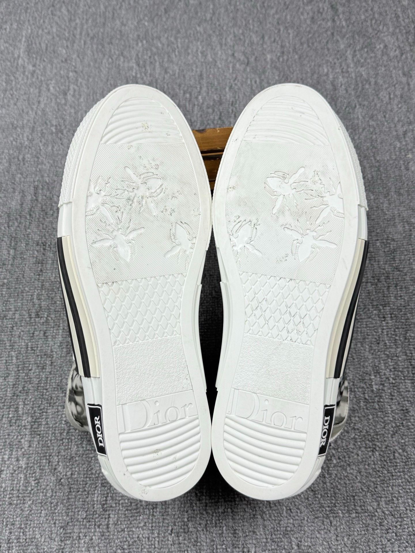 Dior Dior Black Hitop Sneakers 9 Men Size US 9 / EU 42 - 6 Thumbnail