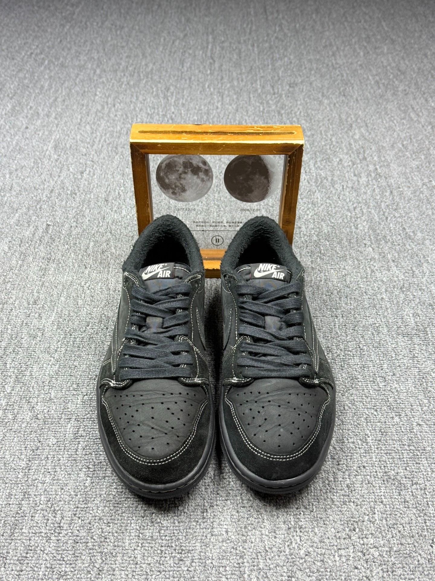 Nike Nike AJ1 Black Lowtop Sneakers 10 Men Size US 10 / EU 43 - 4 Thumbnail