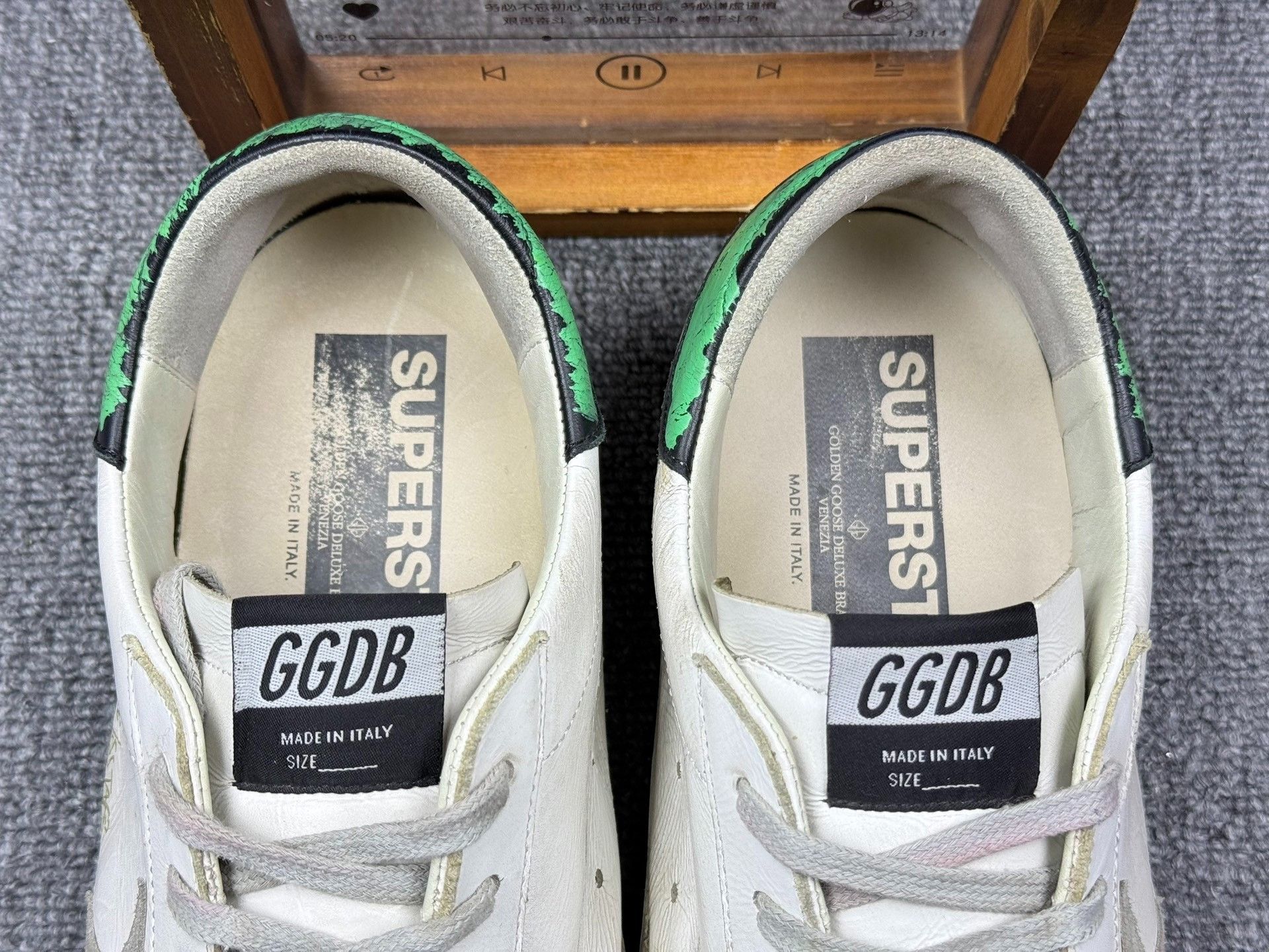 Golden Goose Golden Goose Yellow Lowtop Sneakers 10 Men Size US 10 / EU 43 - 9 Thumbnail