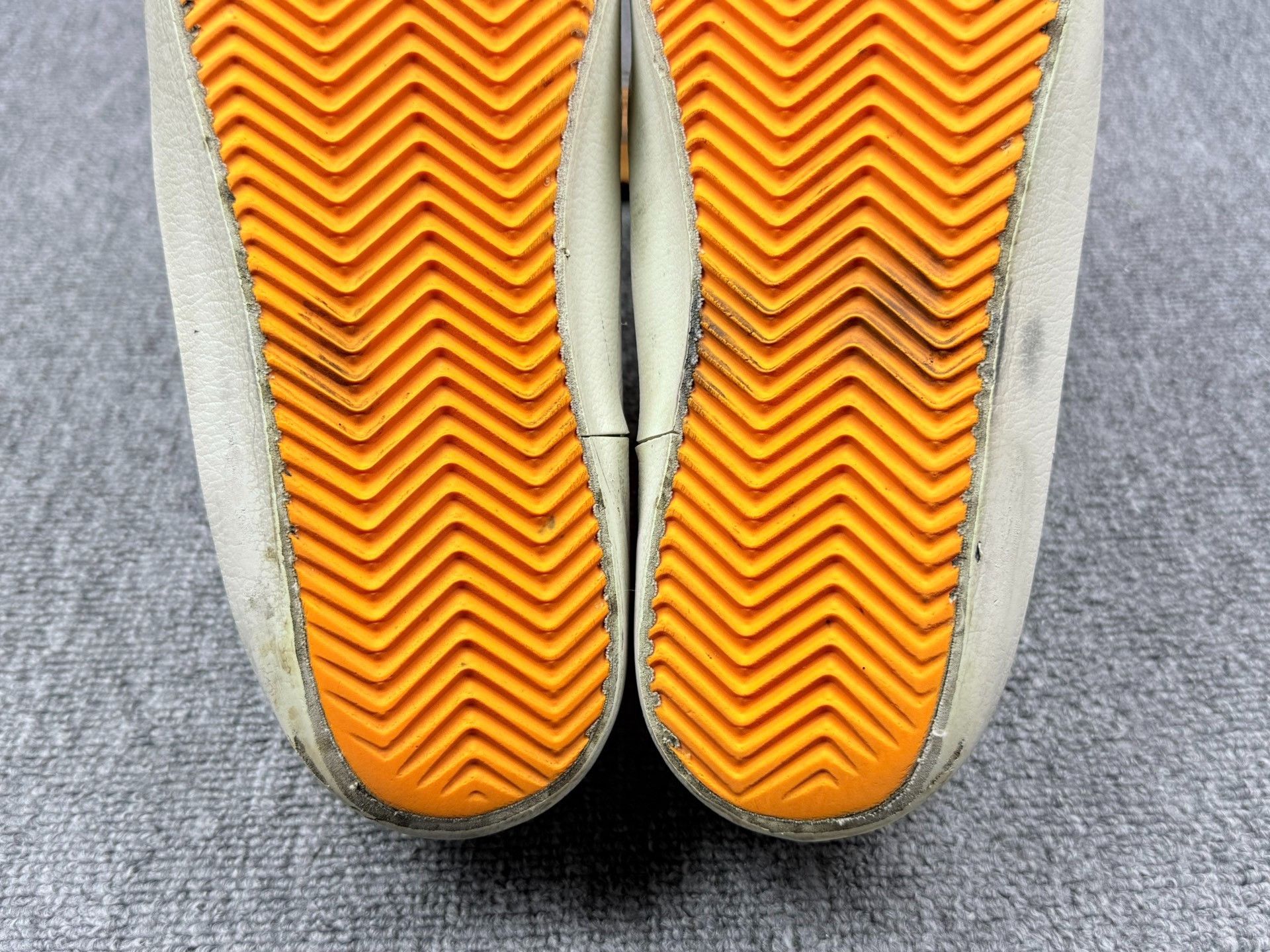 Golden Goose Golden Goose Yellow Lowtop Sneakers 10 Men Size US 10 / EU 43 - 8 Thumbnail
