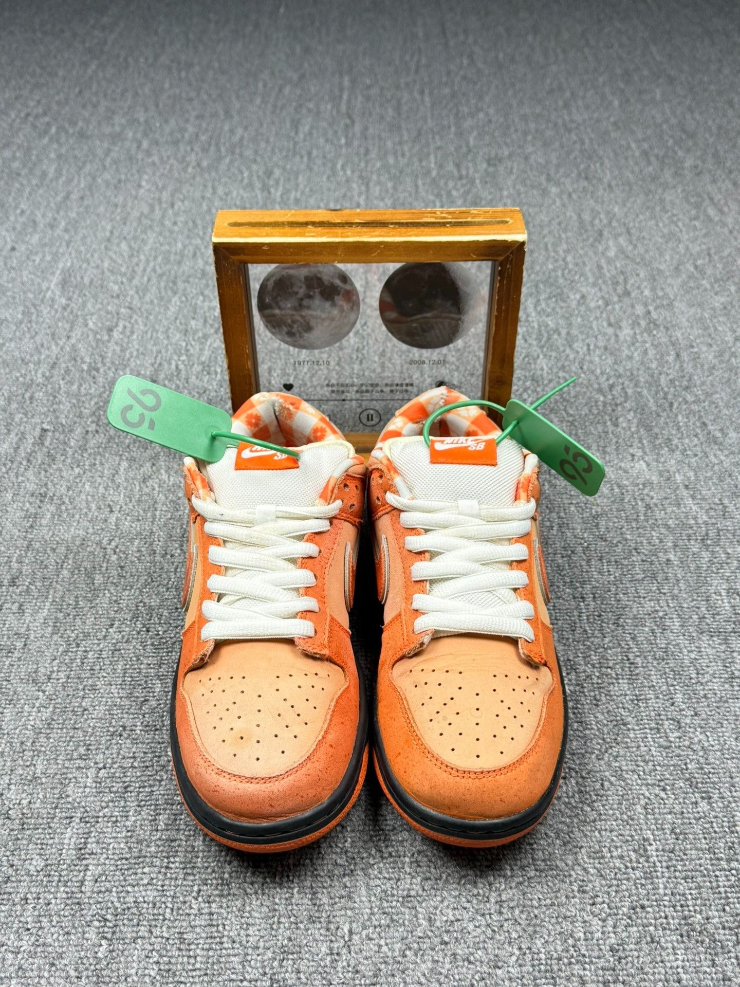 Nike Nike DUNK SB Orange Lowtop Sneakers 7 Men Size US 7 / EU 40 - 4 Thumbnail