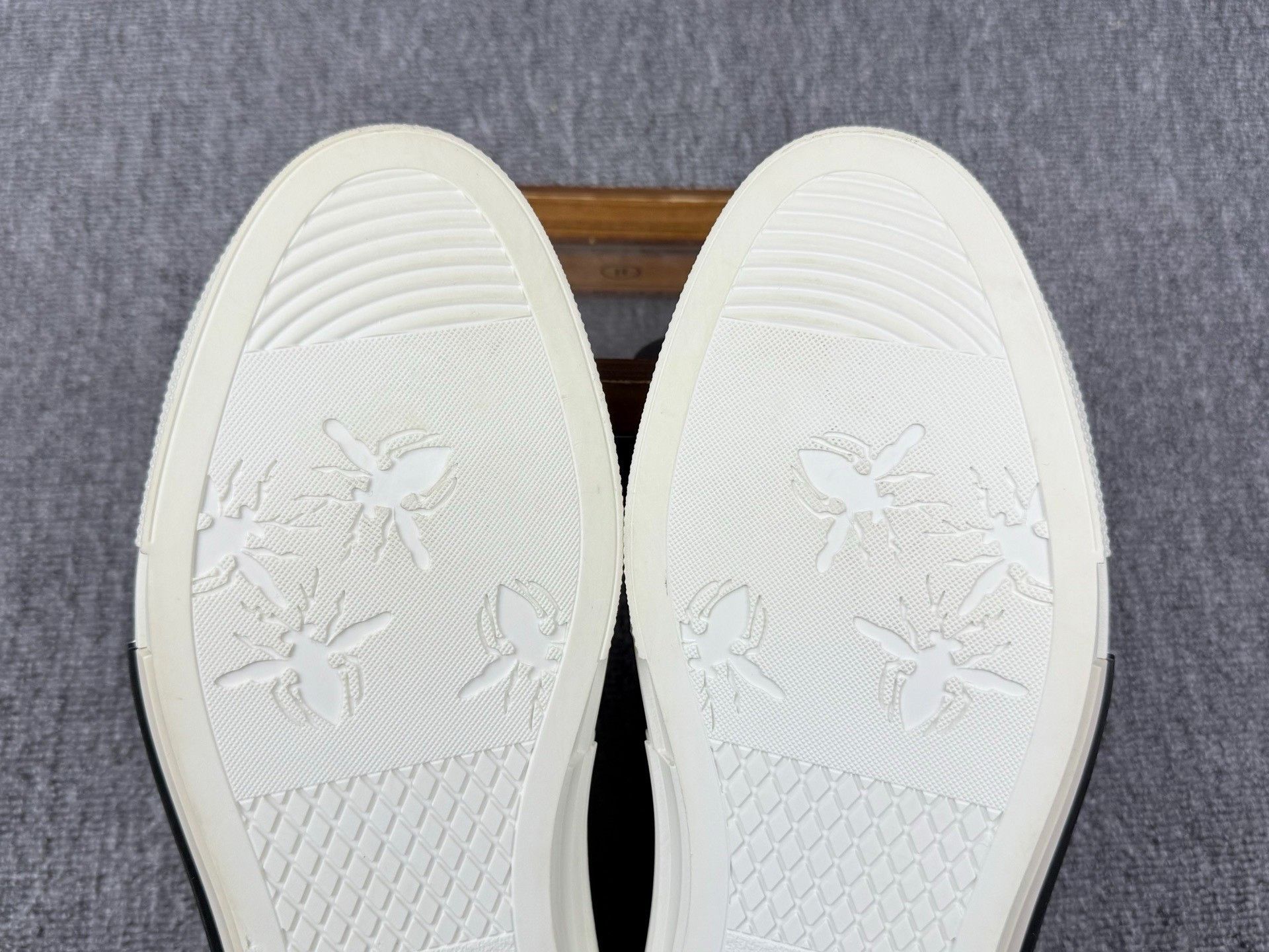 Dior Dior Black Hitop Sneakers 9 Men Size US 9 / EU 42 - 7 Thumbnail