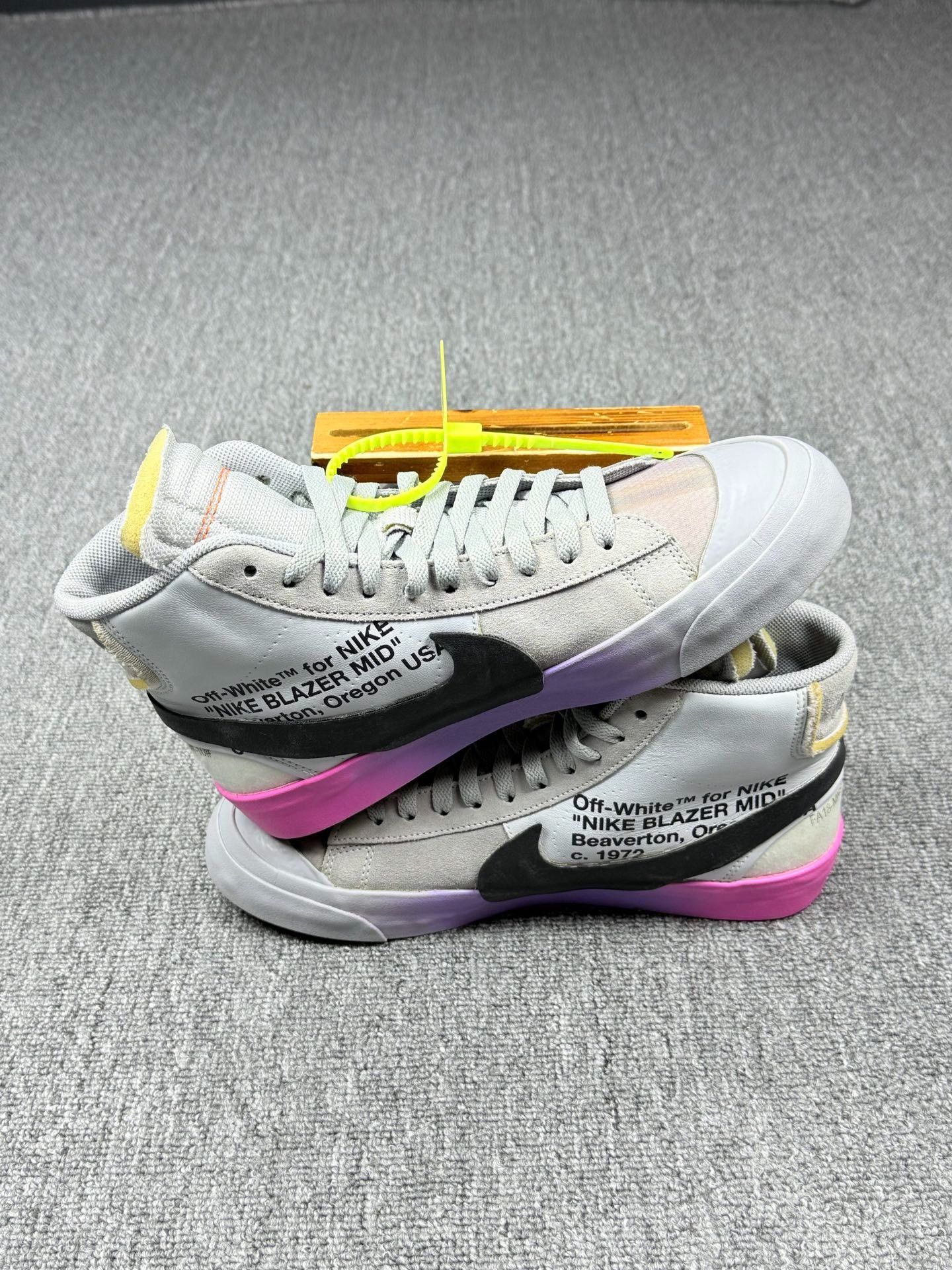 Nike Nike BLAZER Multi Lowtop Sneakers 9 Men Size US 9 / EU 42 - 3 Thumbnail