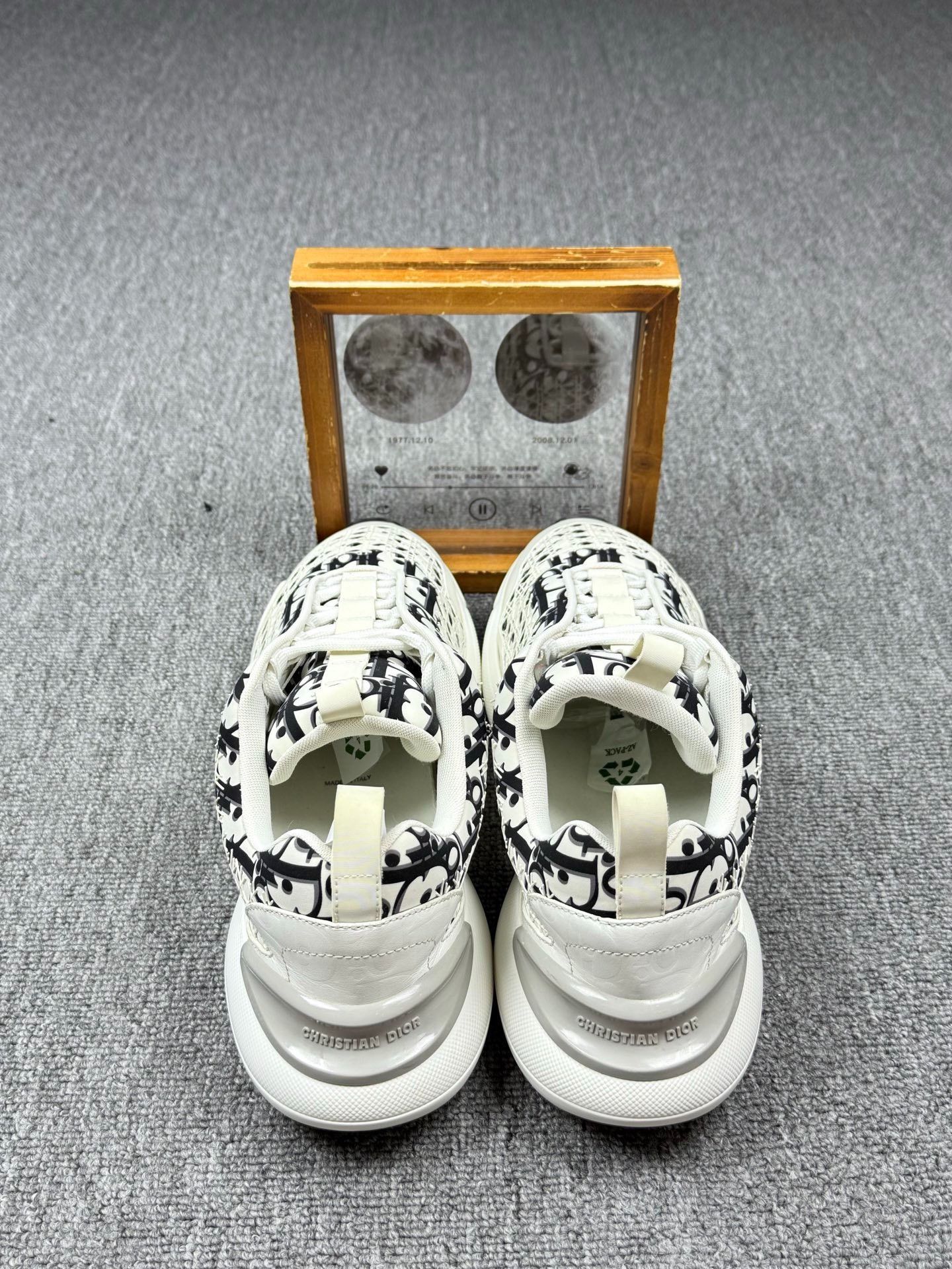 Dior Dior White Lowtop Sneakers 11 Men Size US 11 / EU 44 - 5 Thumbnail