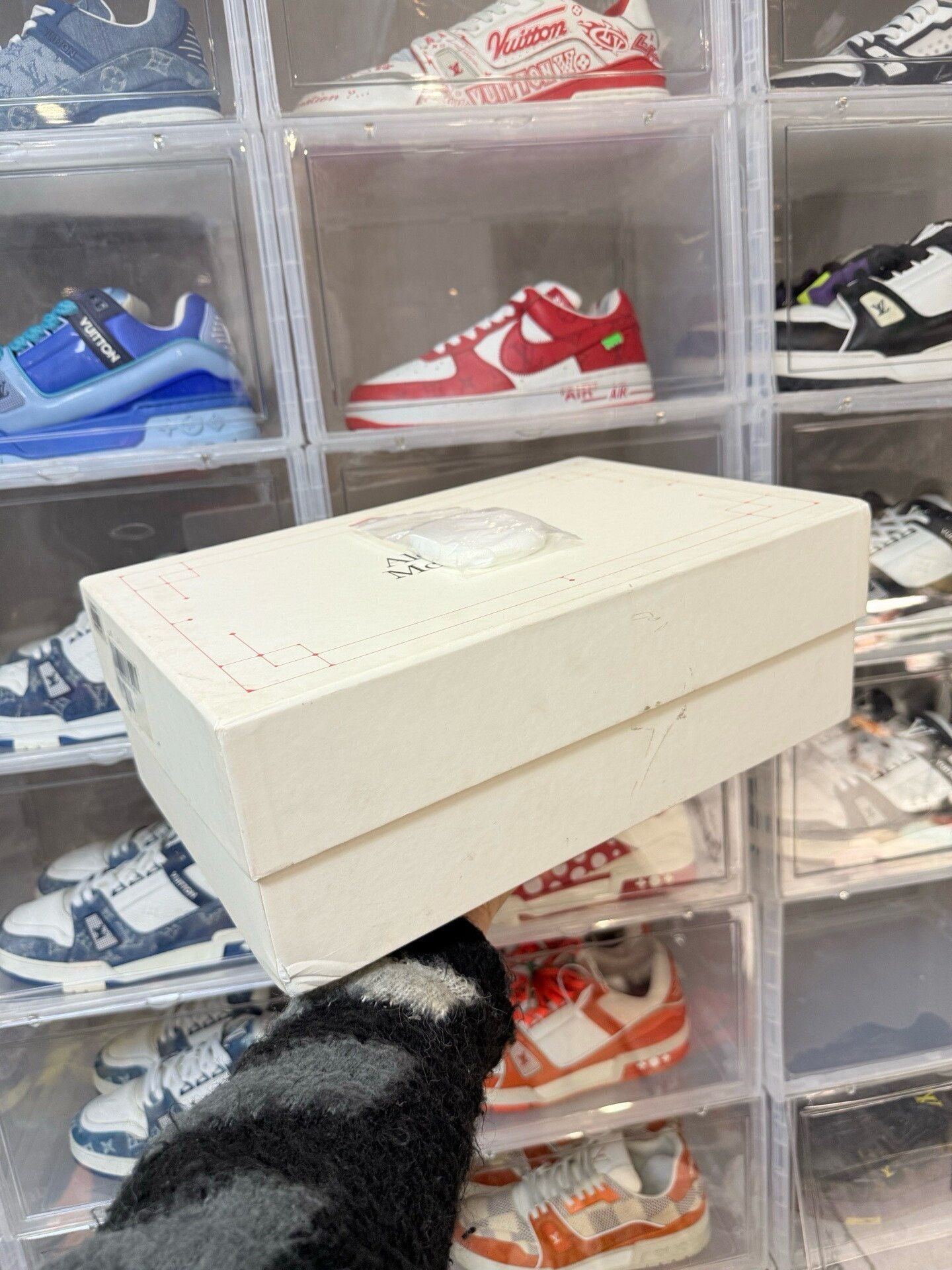 Alexander McQueen Alexander McQueen Multi Lowtop Sneakers 7 Men Size US 7 / EU 40 - 8 Thumbnail