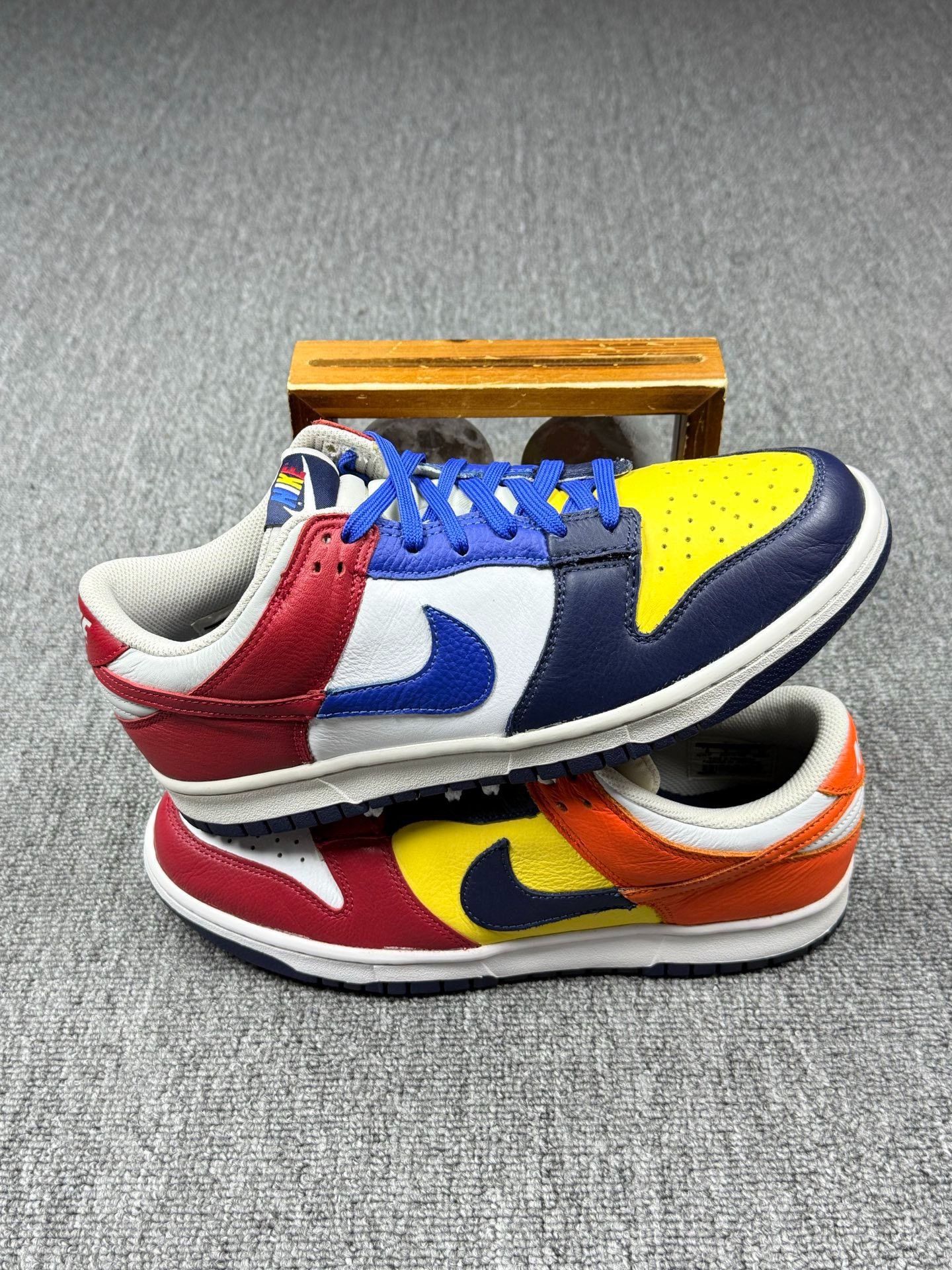 Nike Nike DUNK LOW Limited Multi Lowtop Sneakers 9 Men Size US 9 / EU 42 - 2 Thumbnail
