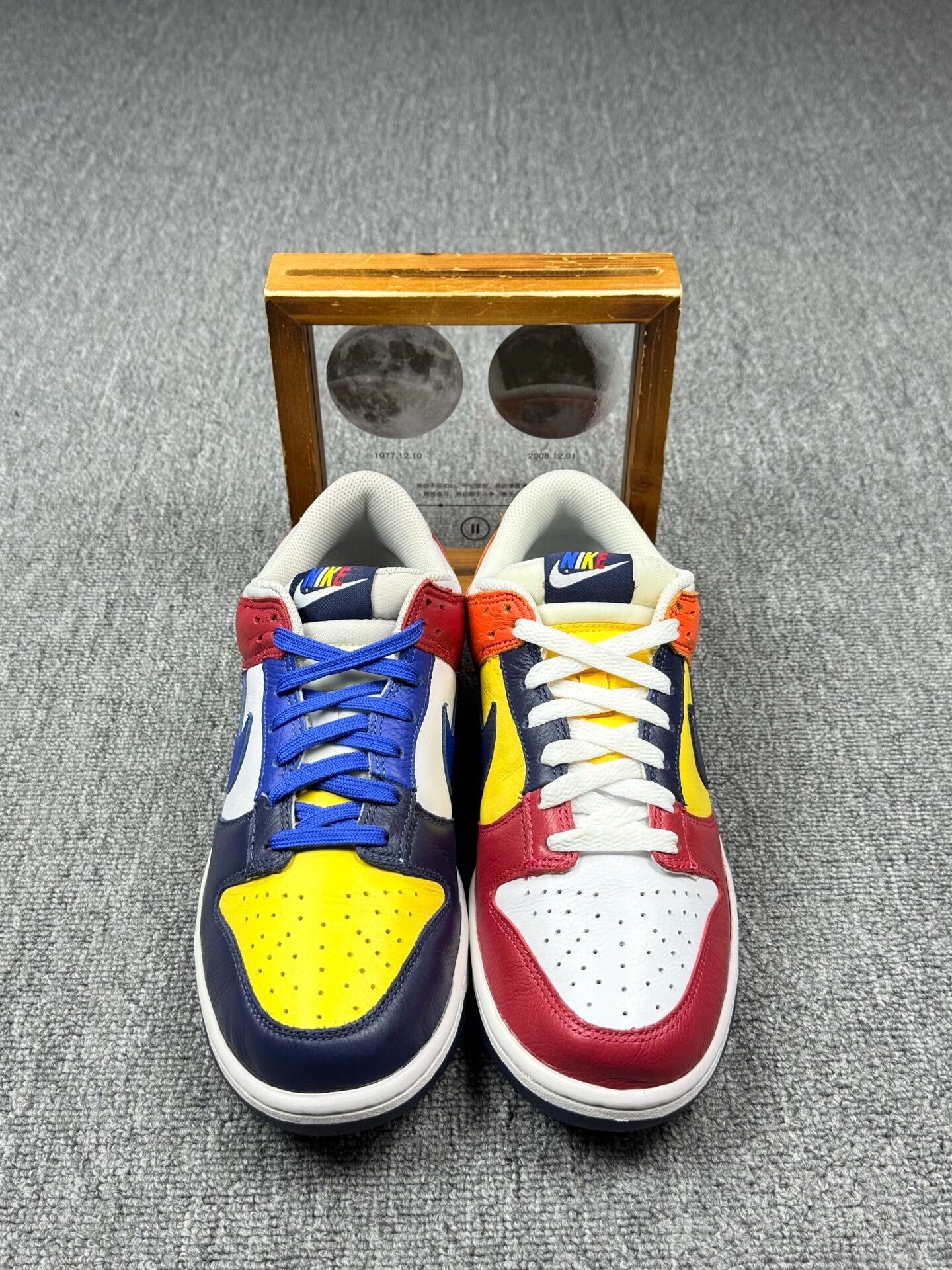 Nike Nike DUNK LOW Limited Multi Lowtop Sneakers 9 Men Size US 9 / EU 42 - 4 Thumbnail