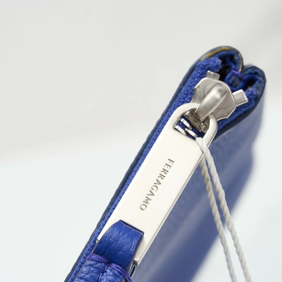 Salvatore Ferragamo Ferragamo Women's Colorblock Card Holder Size ONE SIZE - 6 Thumbnail