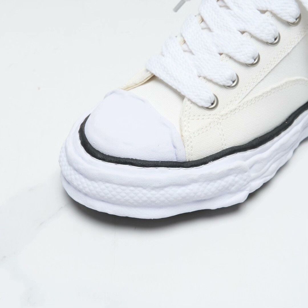 Maison MIHARA YASUHIRO Mihara Yasuhiro Unisex Classic Canvas Shoes Size US 9 / EU 42 - 5 Thumbnail