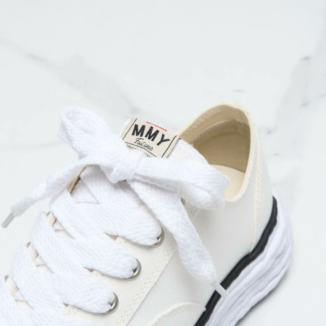 Maison MIHARA YASUHIRO Mihara Yasuhiro Unisex Classic Canvas Shoes Size US 9 / EU 42 - 6 Thumbnail