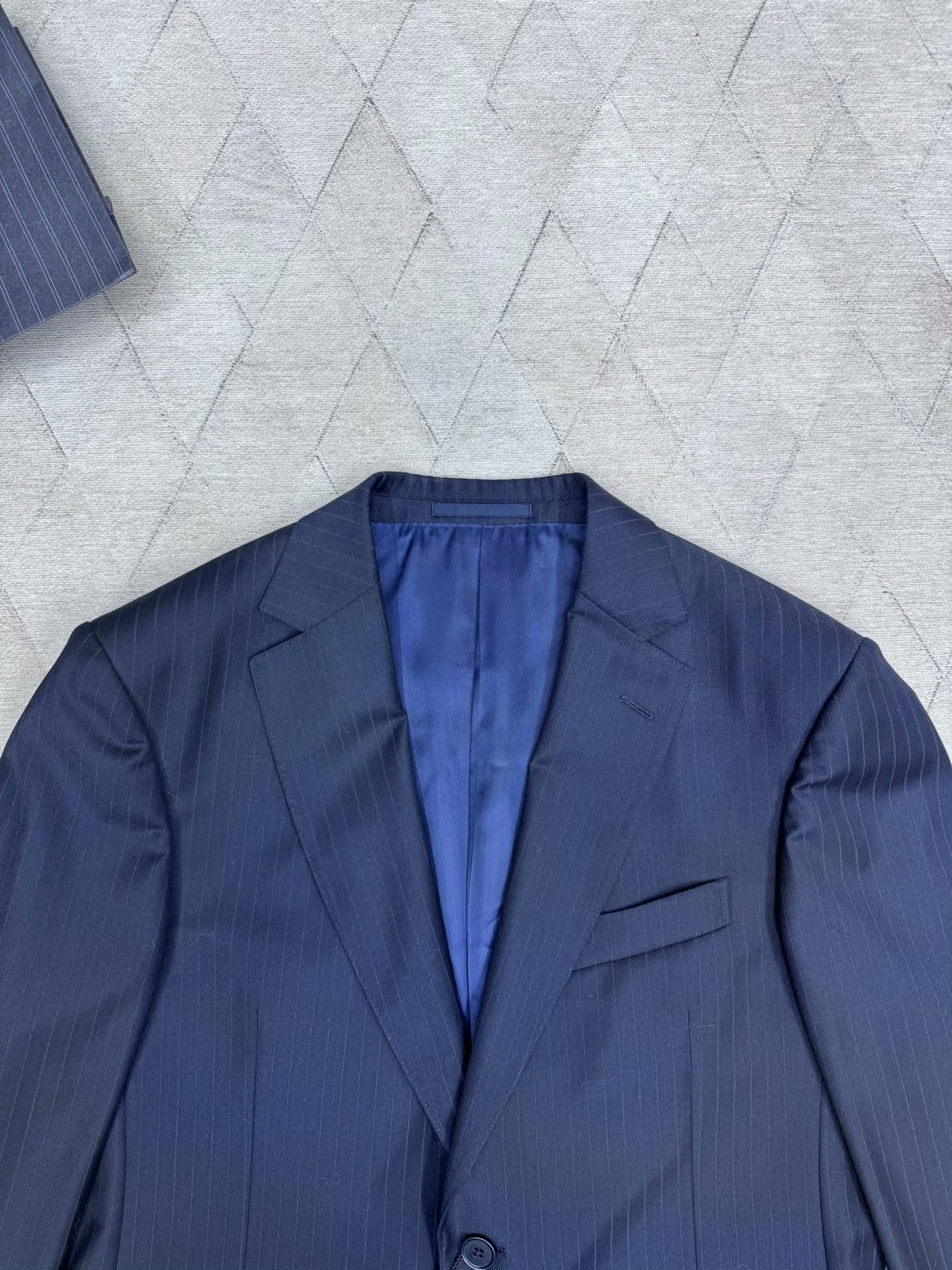 Ermenegildo Zegna Zegna Dark Blue Striped Wool Suit Size US M / EU 48-50 / 2 - 3 Thumbnail