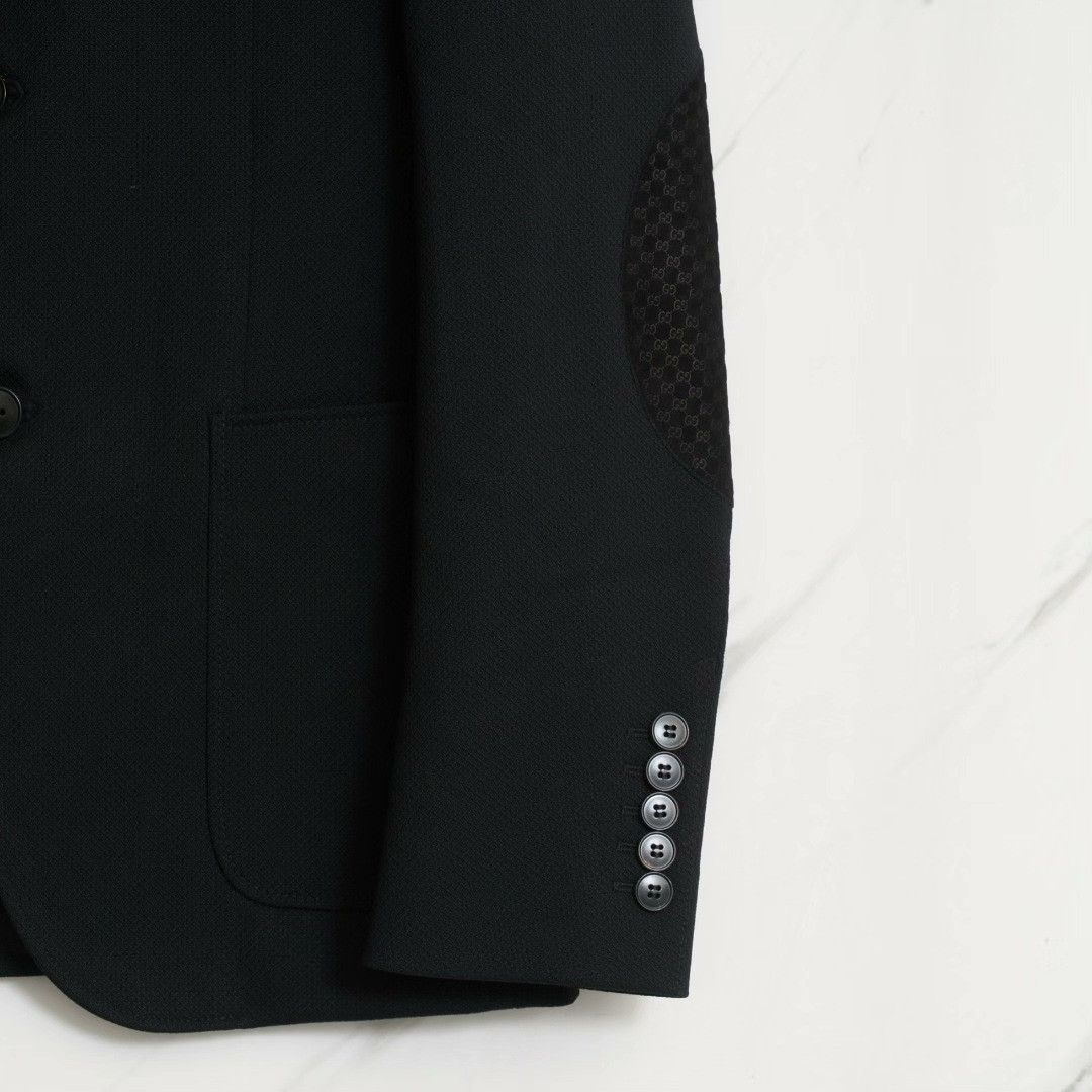 Gucci Gucci Men's Textured Paneled Suit Size US S / EU 44-46 / 1 - 3 Thumbnail